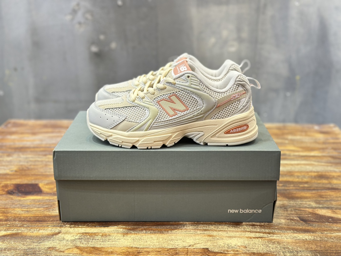New Balance 530