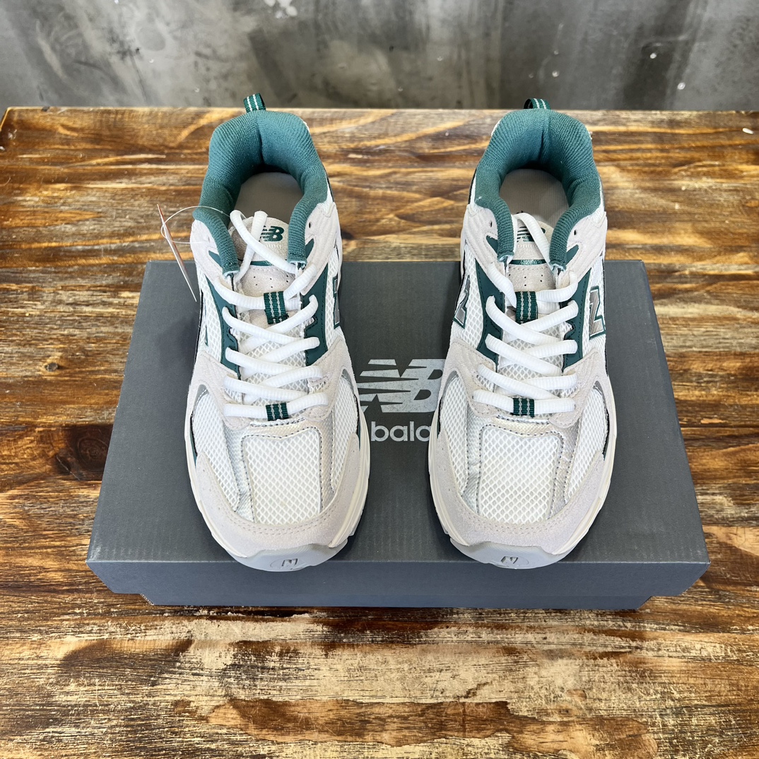 New Balance 530