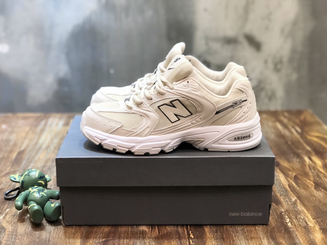 New Balance 530