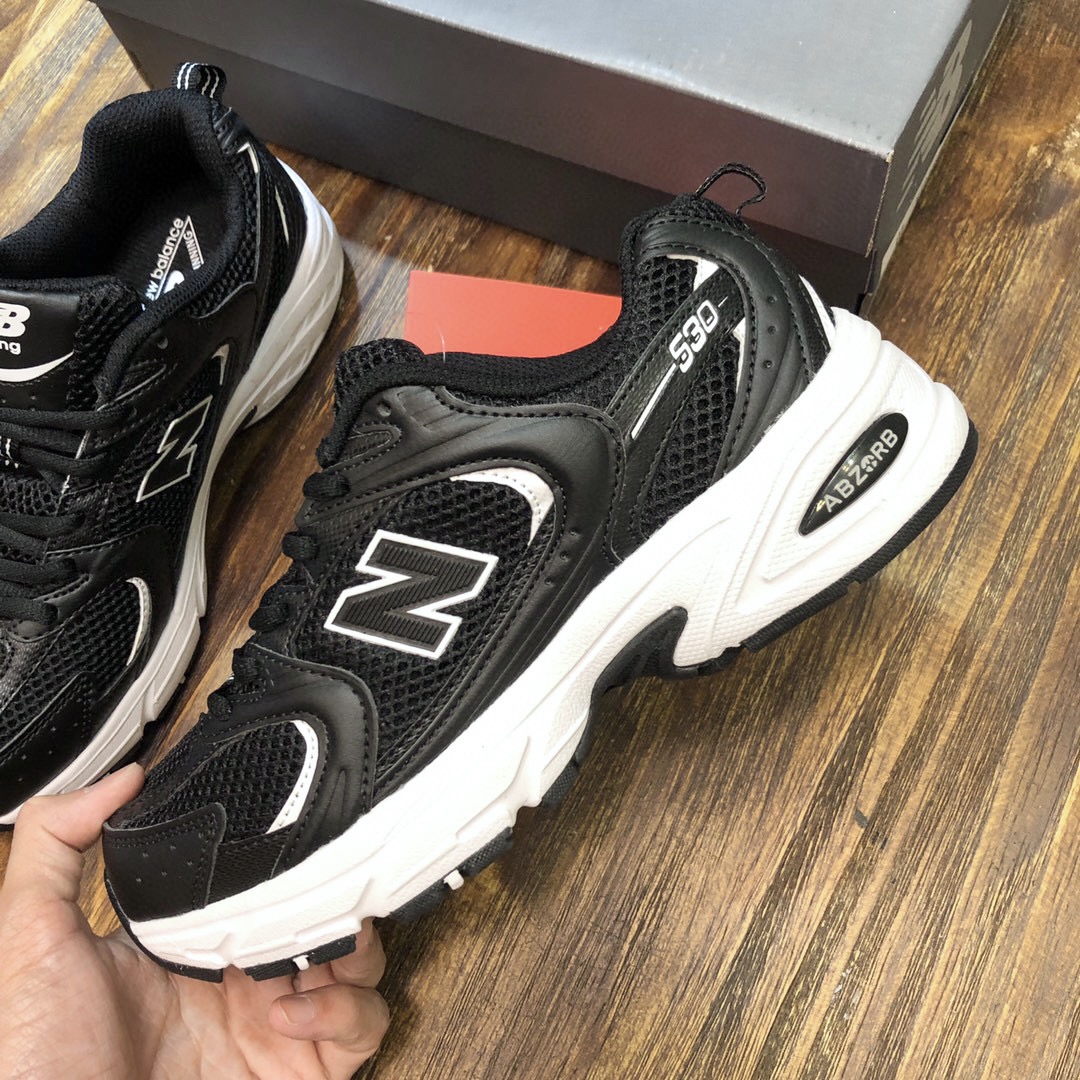 New Balance 530