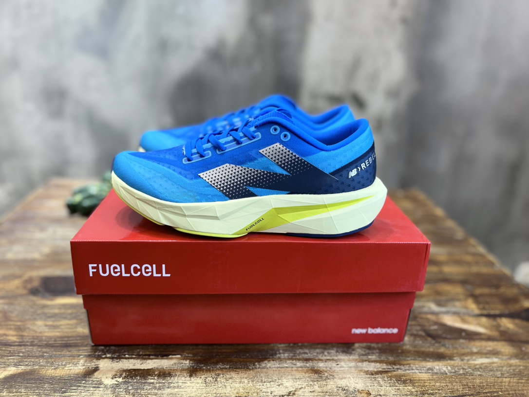 New Balance FuelCell miob&cyio