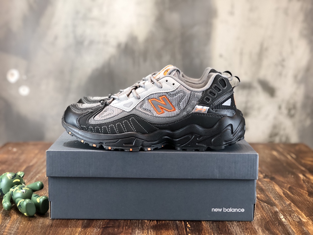 New Balance 703