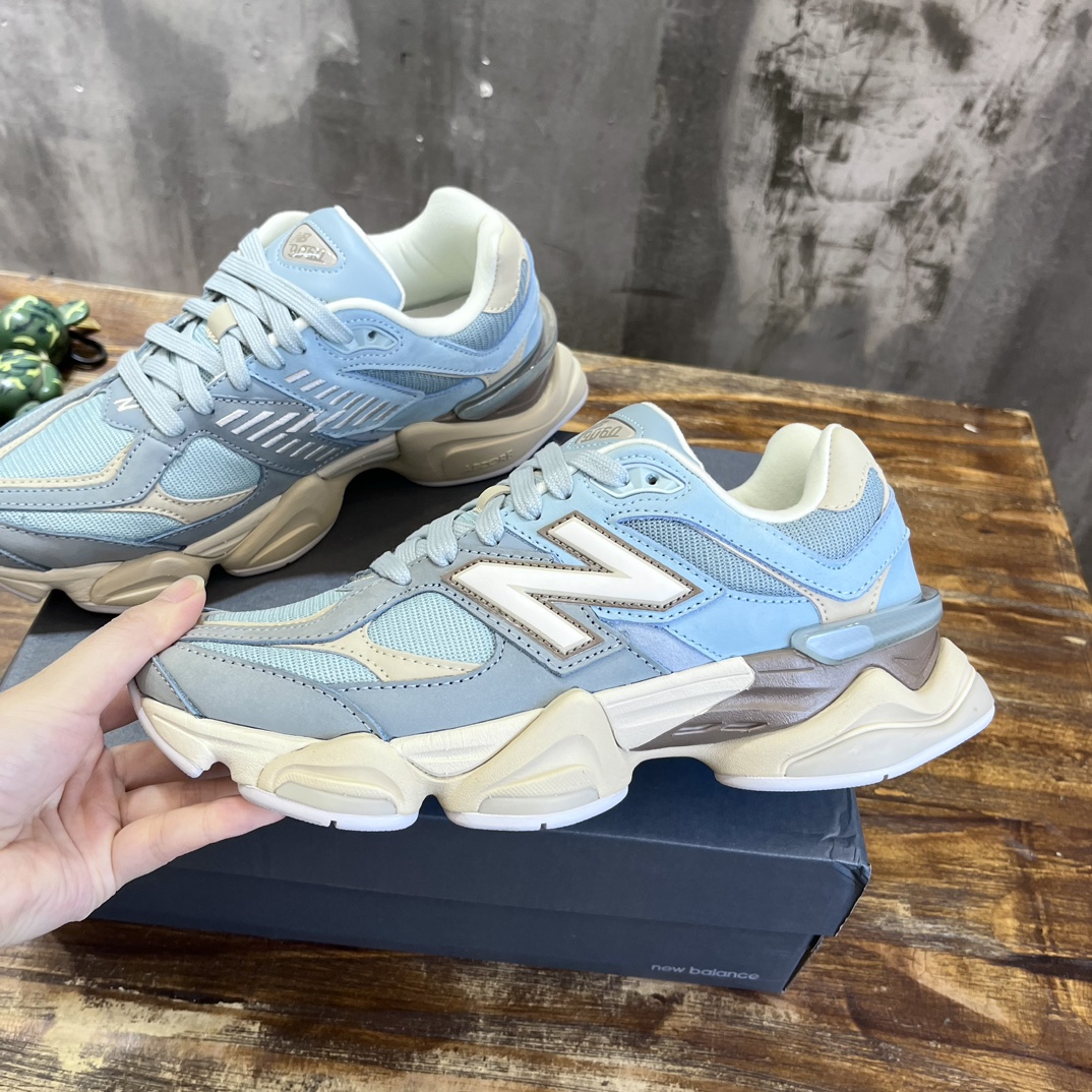 New Balance 9060