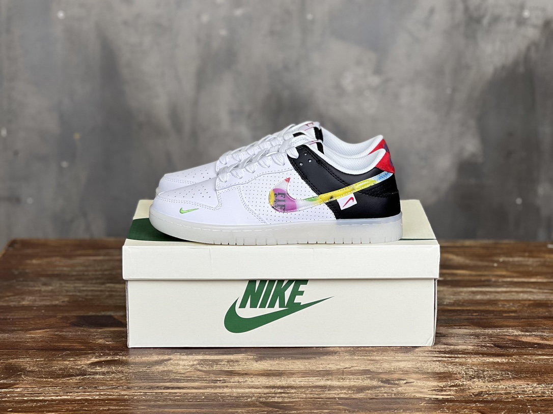 Nike SB Dunk Low