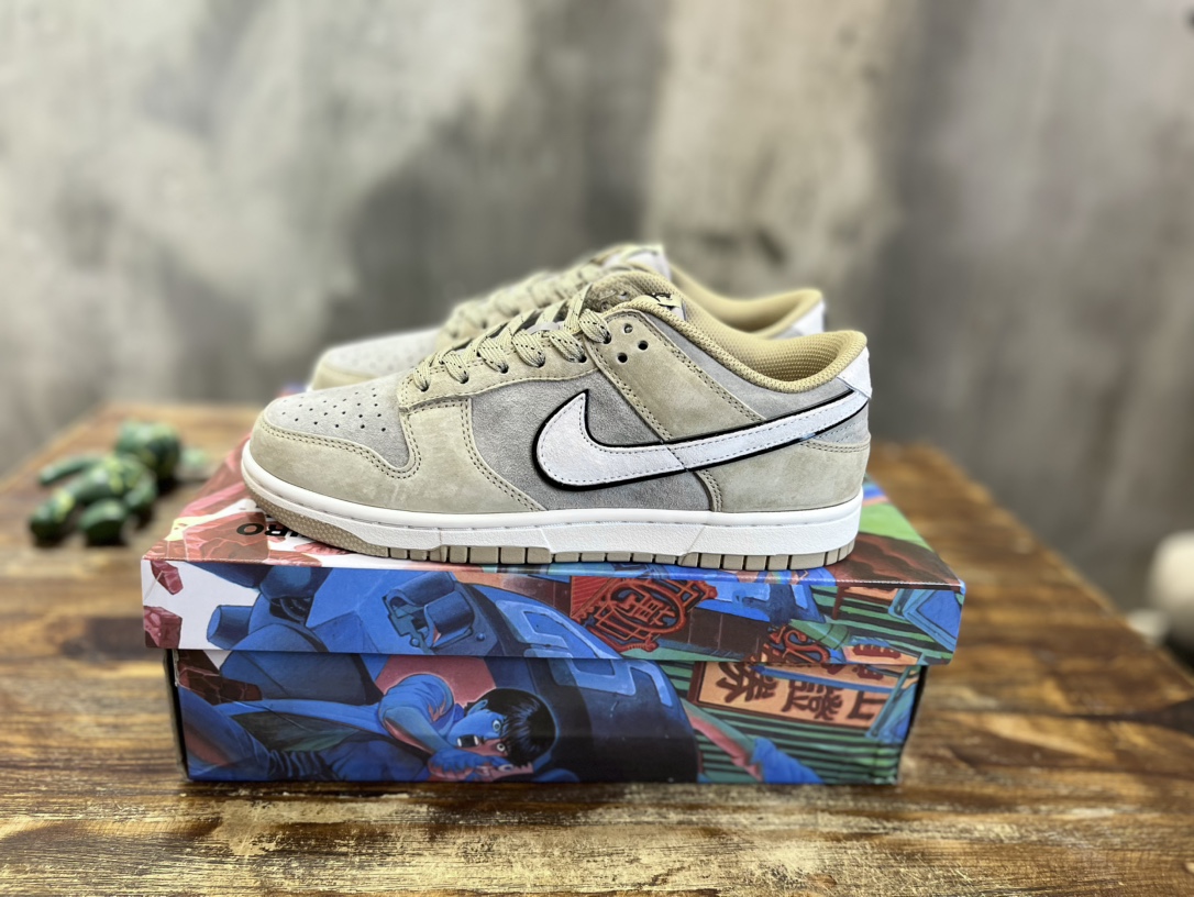Nike SB Dunk Low