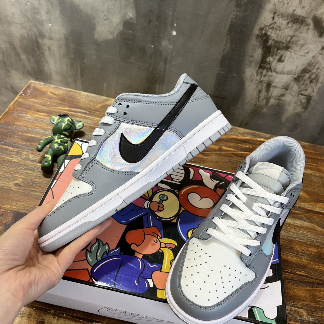 Nike SB Dunk Low