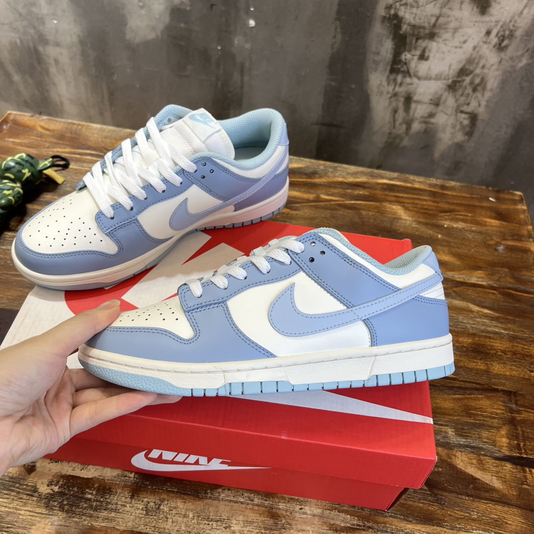 Nike SB Dunk Low