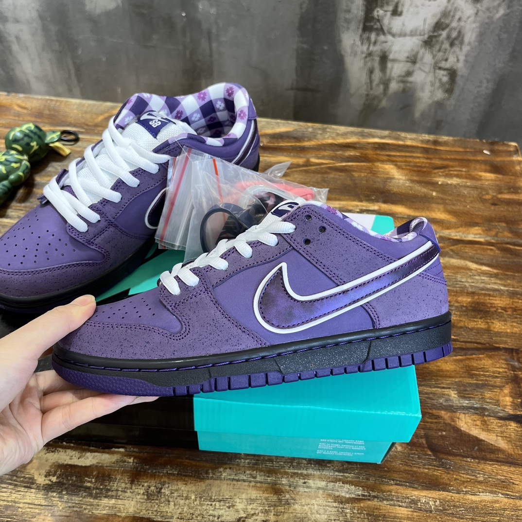 Nike SB Dunk Low