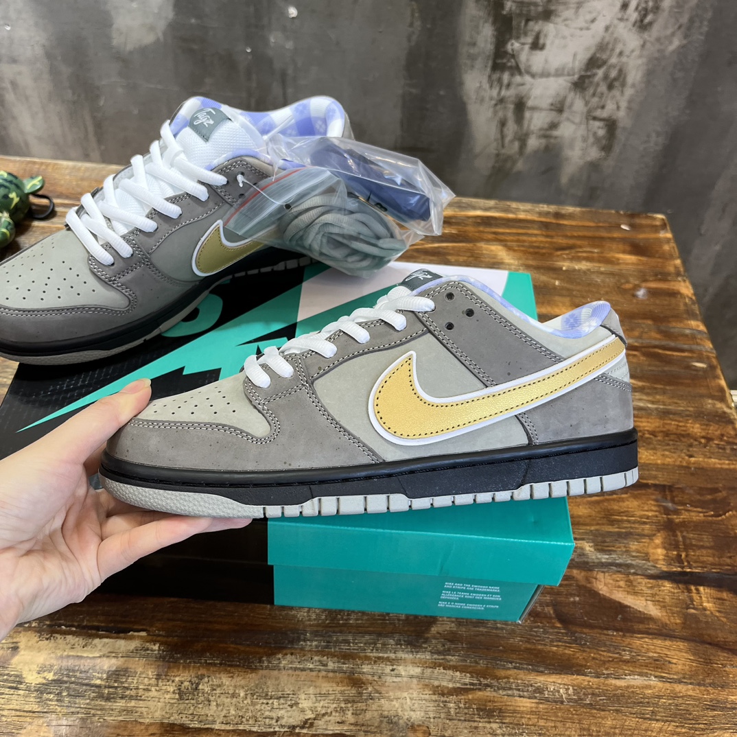 Nike SB Dunk Low