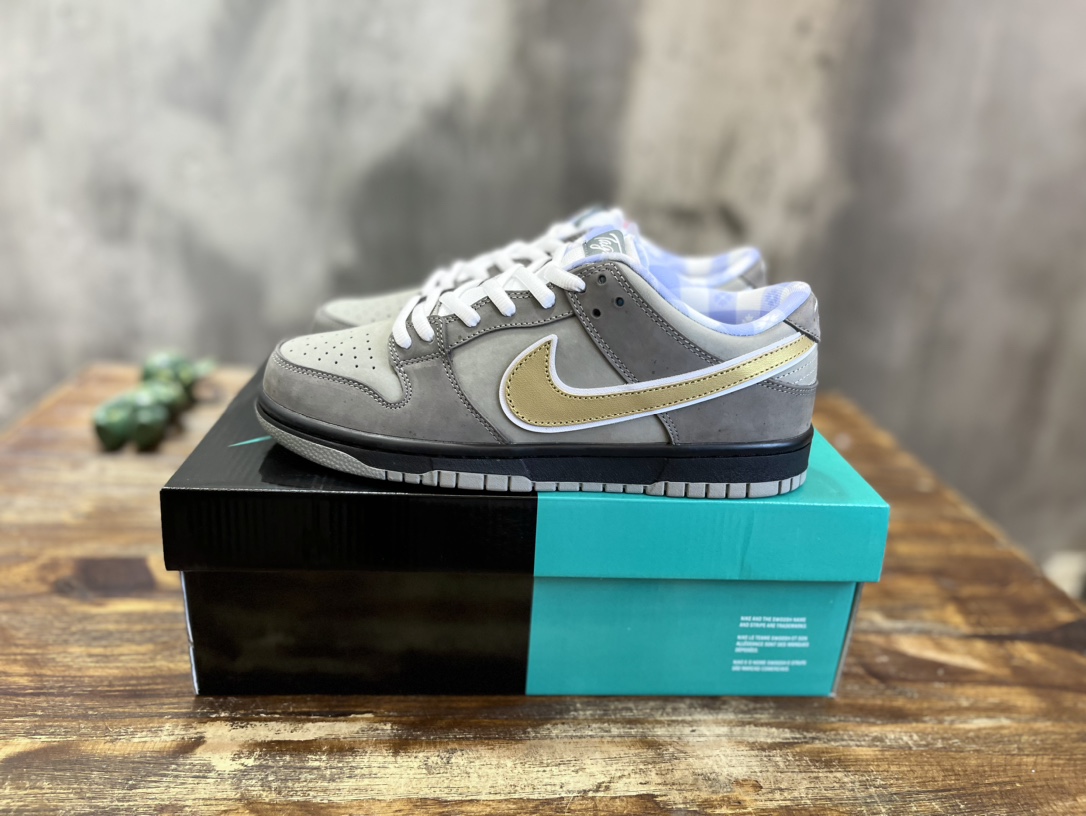 Nike SB Dunk Low