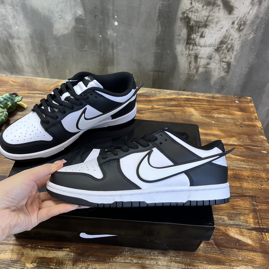 Nike SB Dunk Low