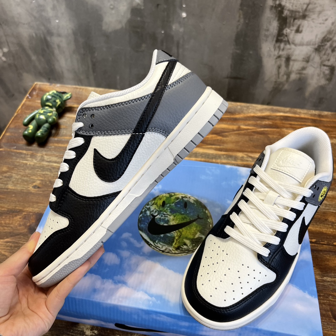 Nike SB Dunk Low
