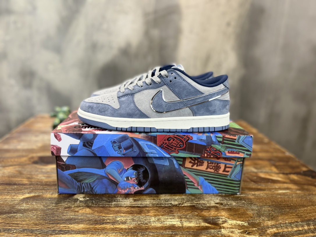 Nike SB Dunk Low