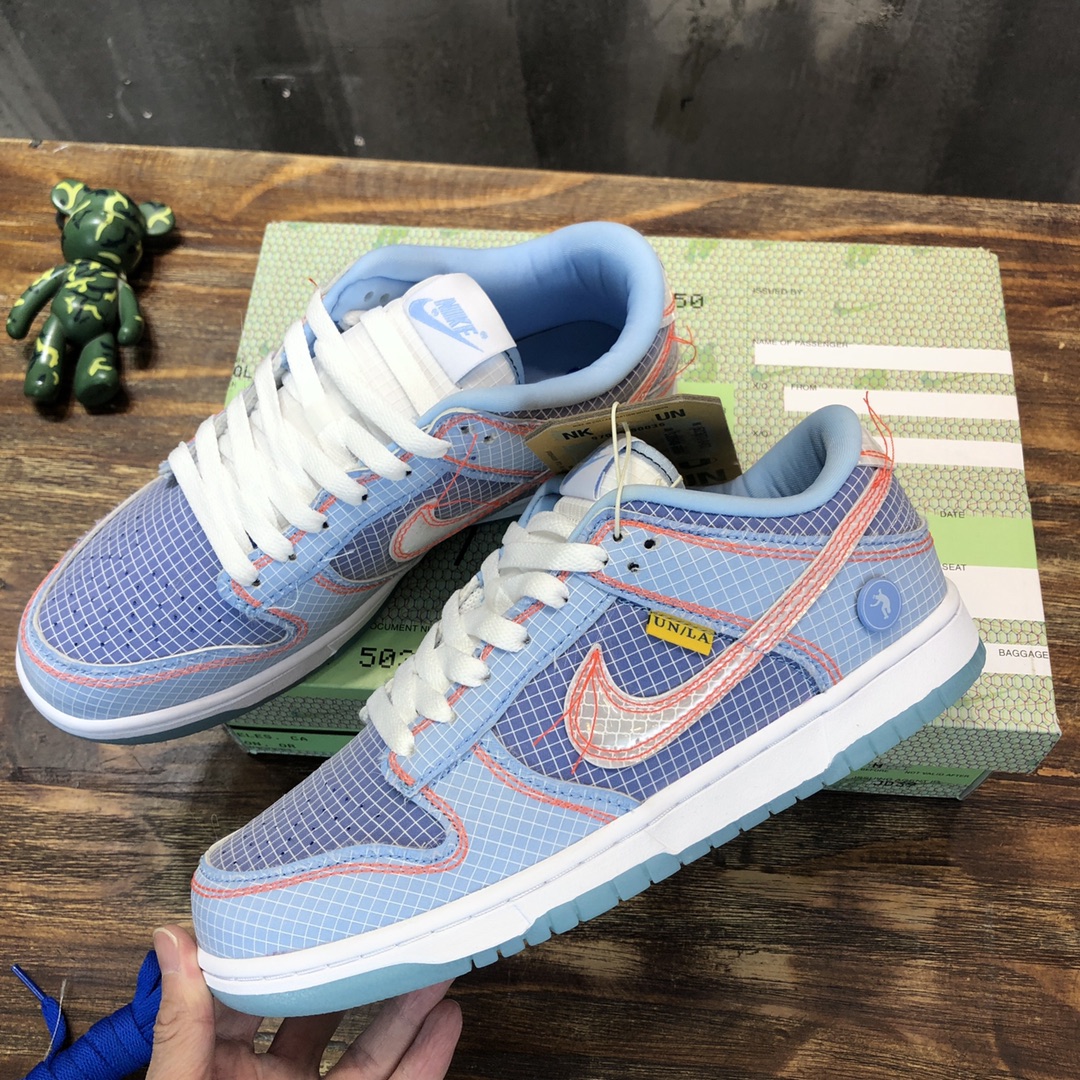 Nike SB Dunk Low