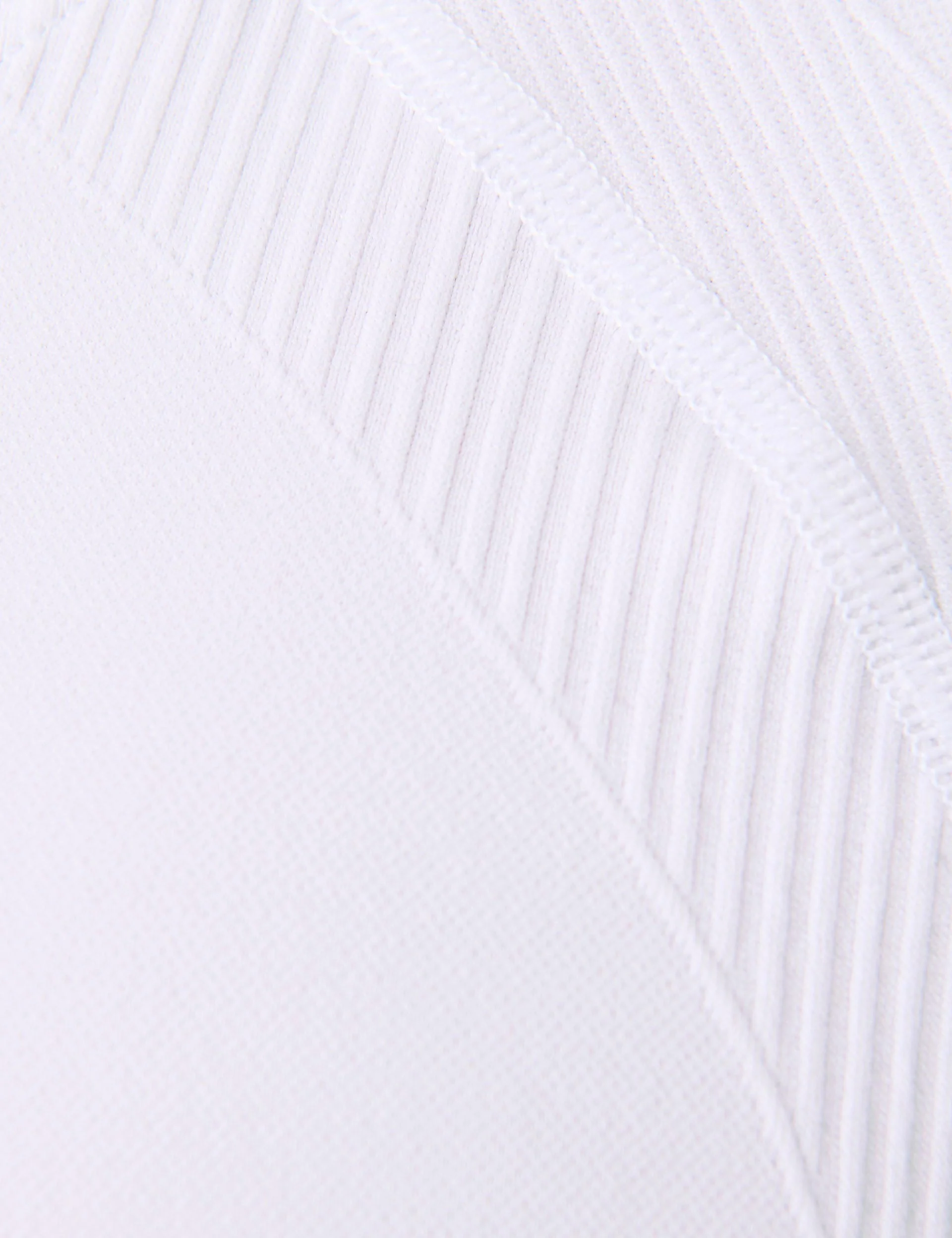 Athlete Crop Seamless Workout T-Shirt - White