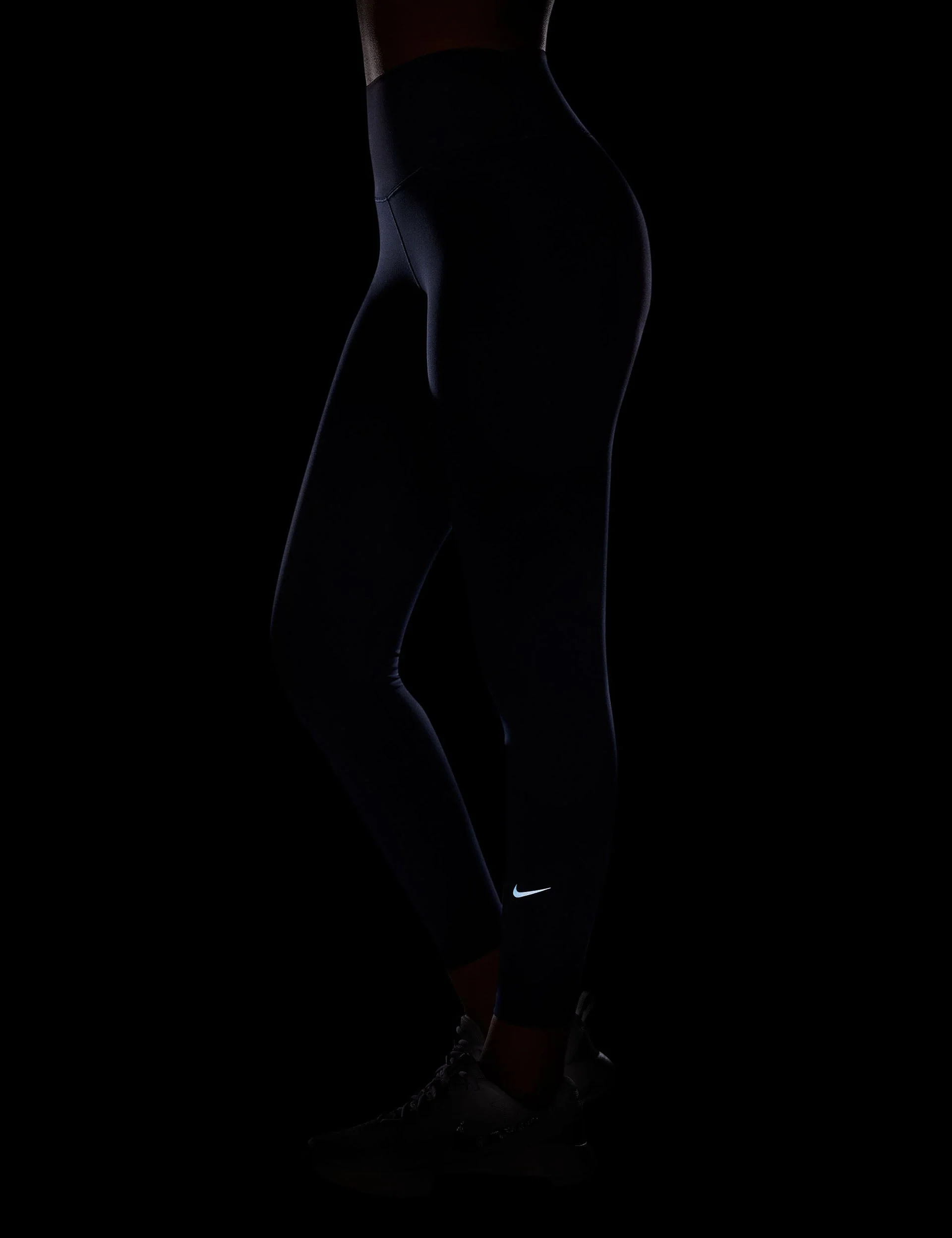 One High Waisted 7/8 Leggings - Midnight Navy