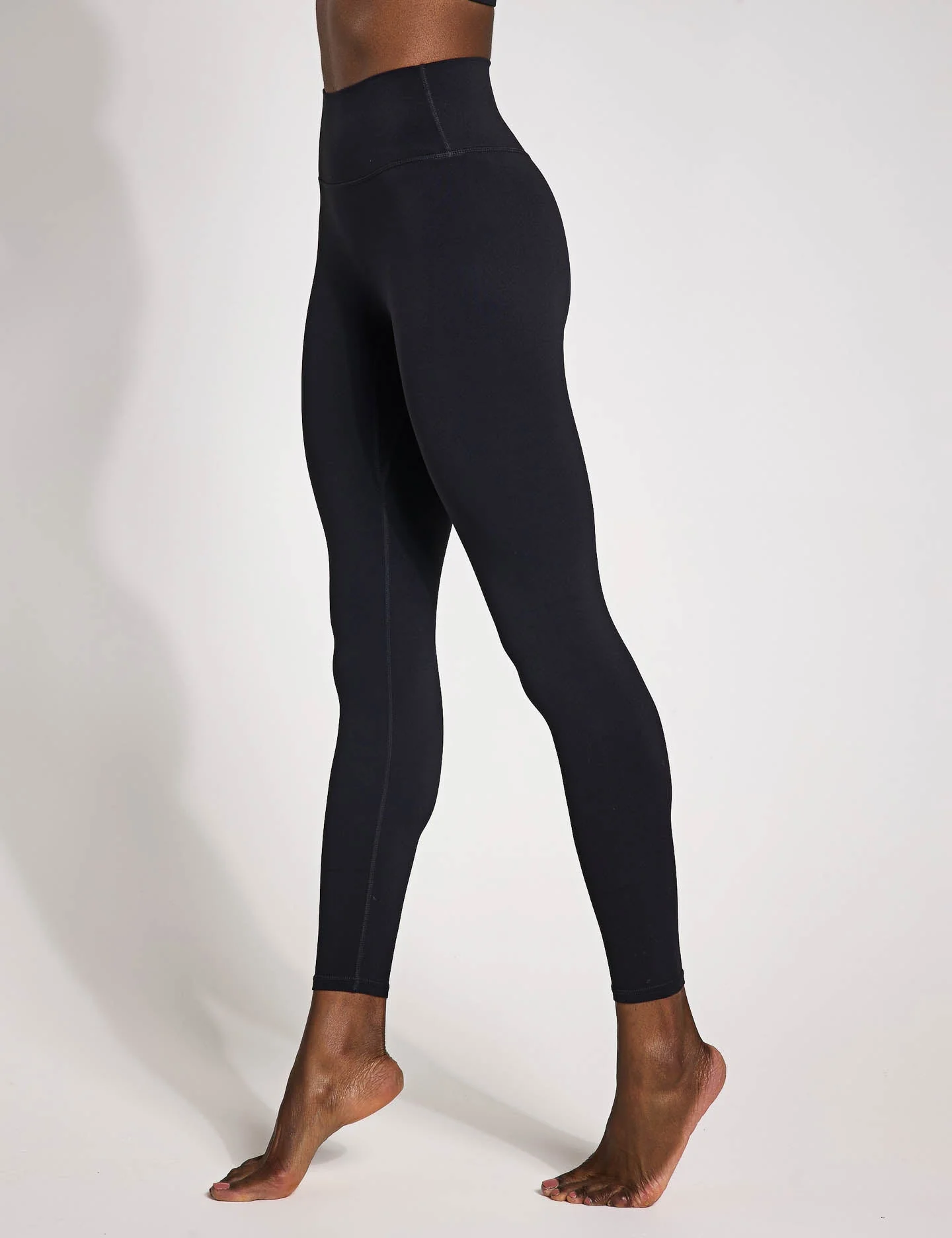Chloe Cloud-Core Legging - Black