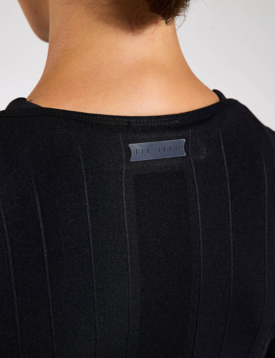 Hilma T-Shirt - Black