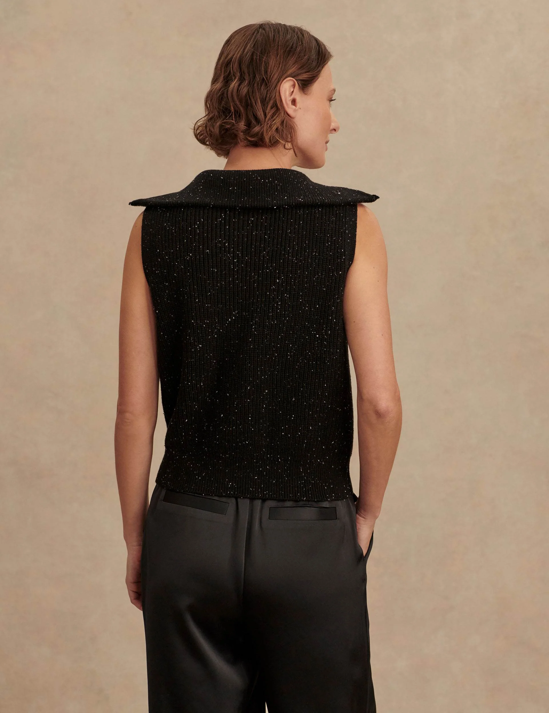 Hally Half-Zip Rib Vest - Black Fleck