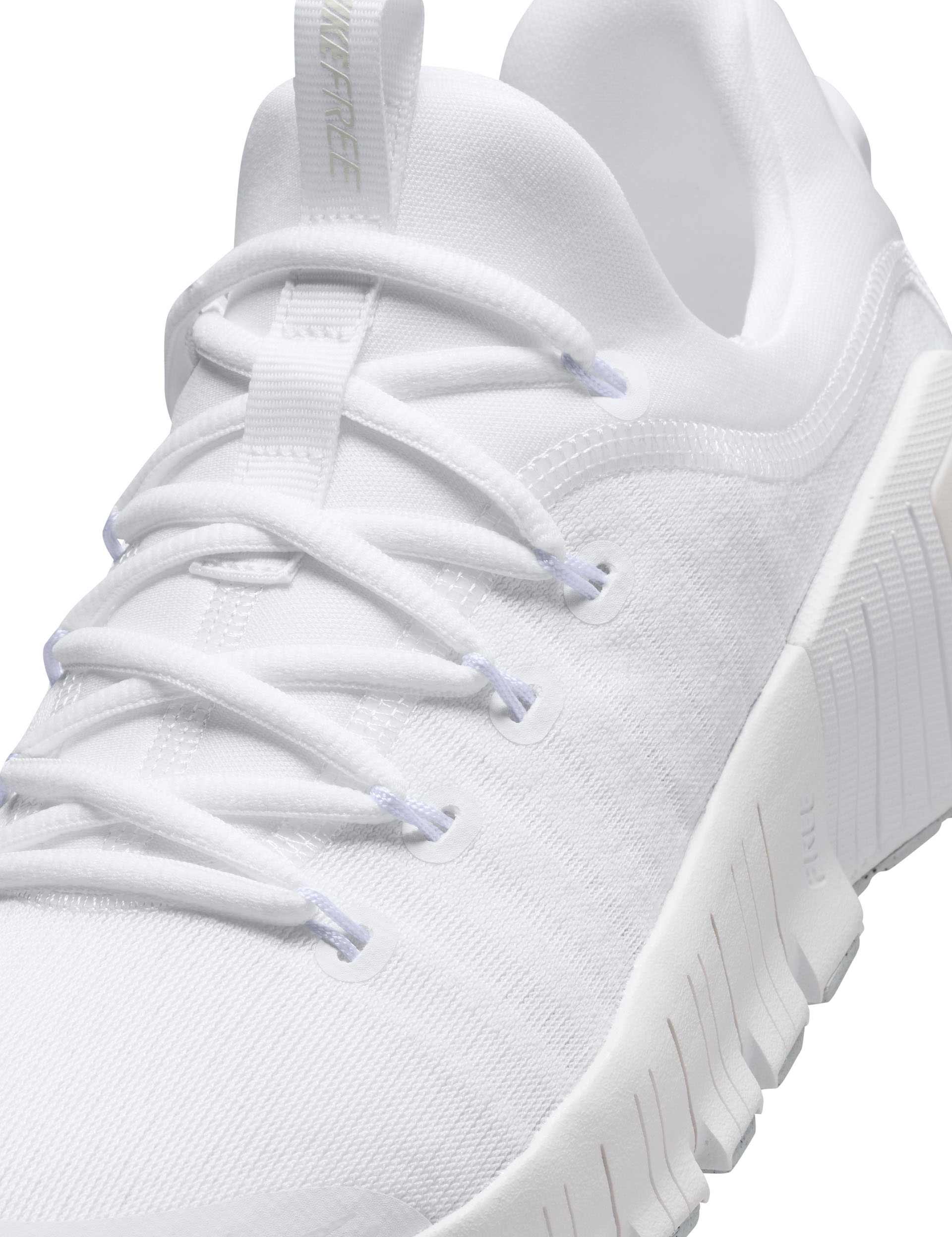 Free Metcon 6 Shoes - White/Platinum Tint