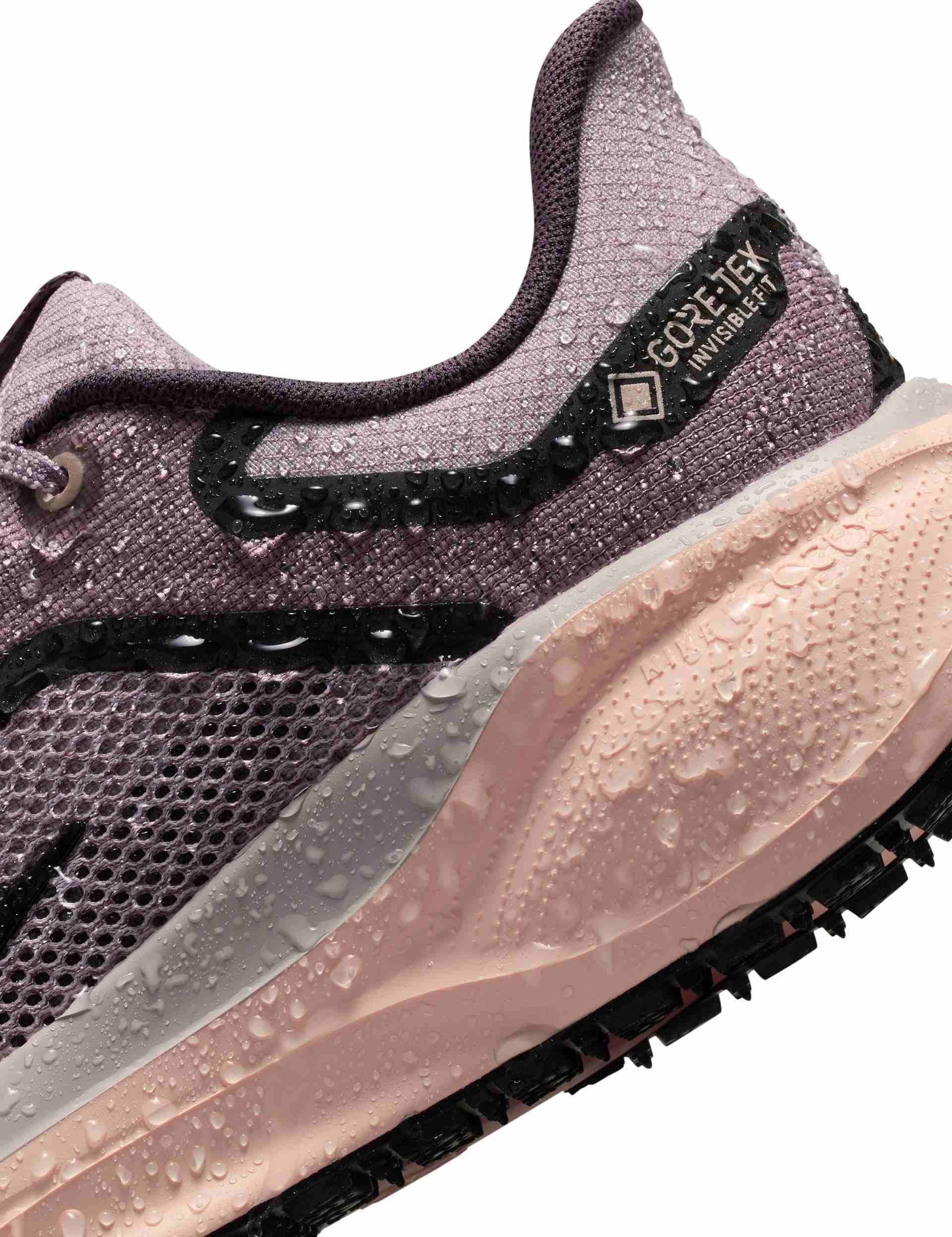Pegasus 41 Gore-Tex Shoes - Platinum Violet/Black/Crimson Tint