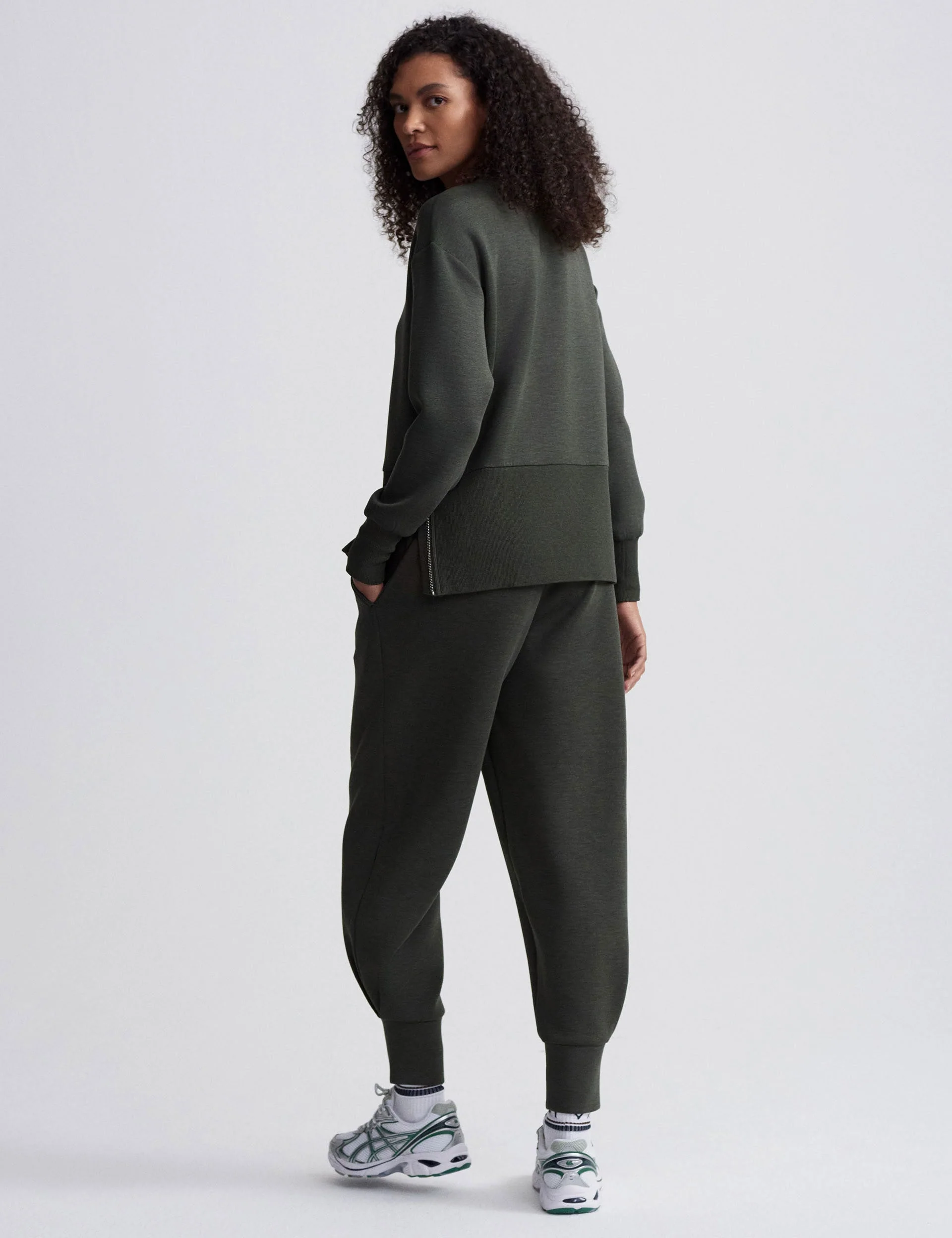 The Relaxed Pant 27.5