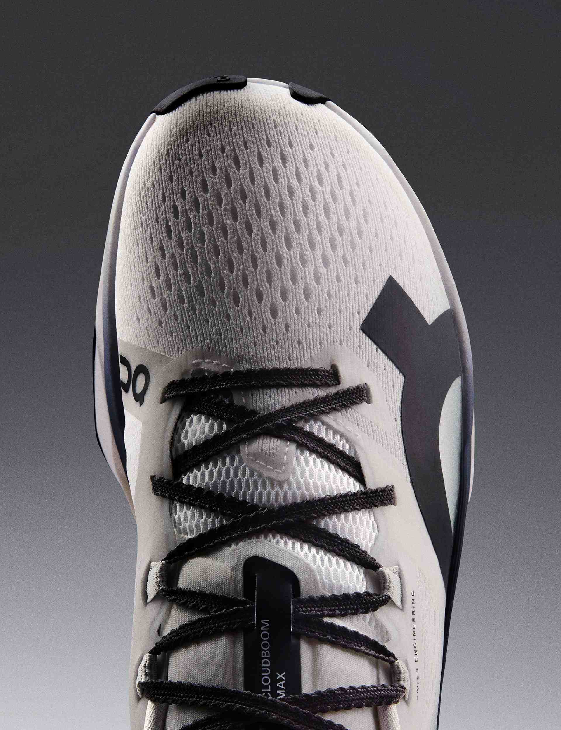 Cloudboom Max - White/Black