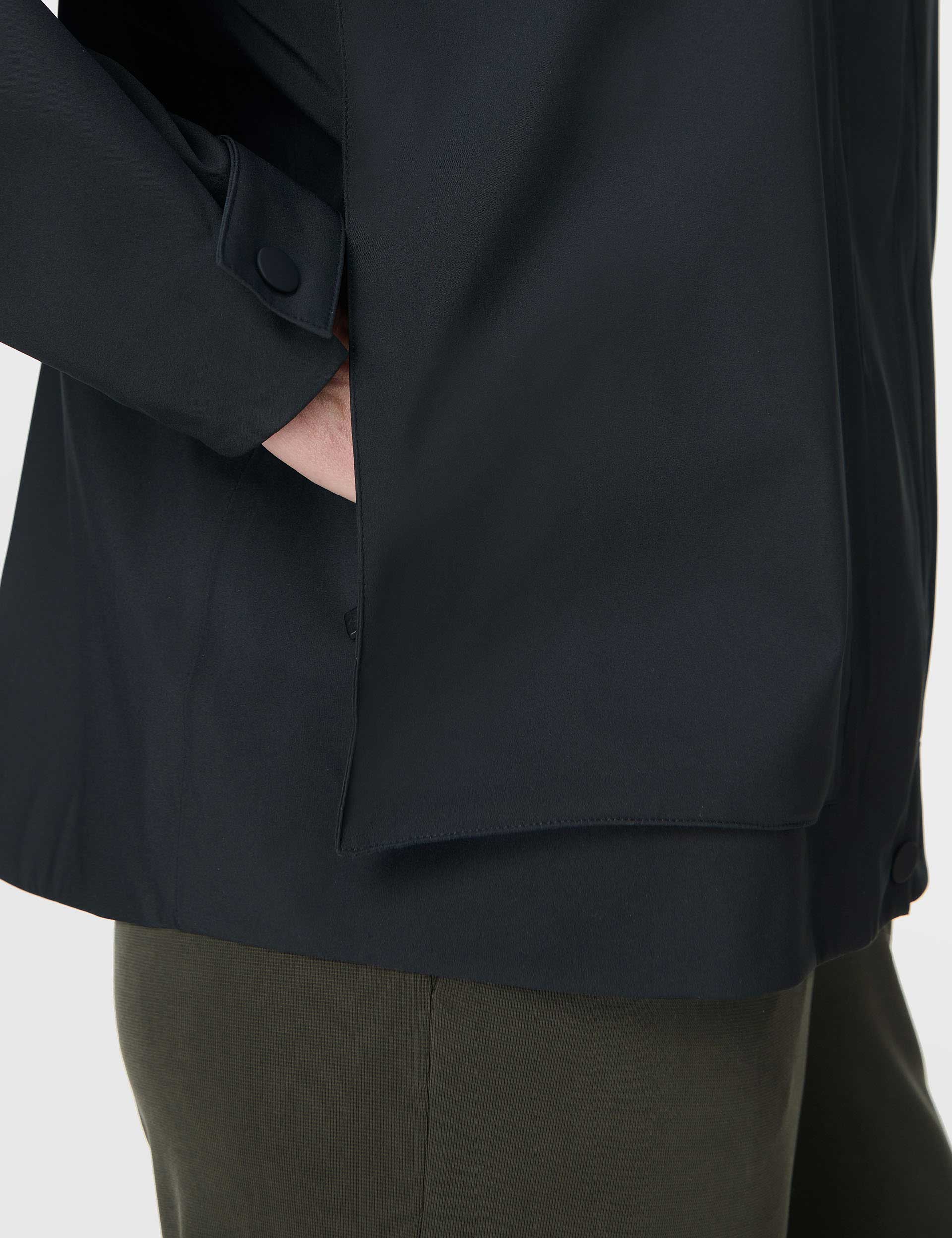 Motion Waterproof Cropped Parka - Black