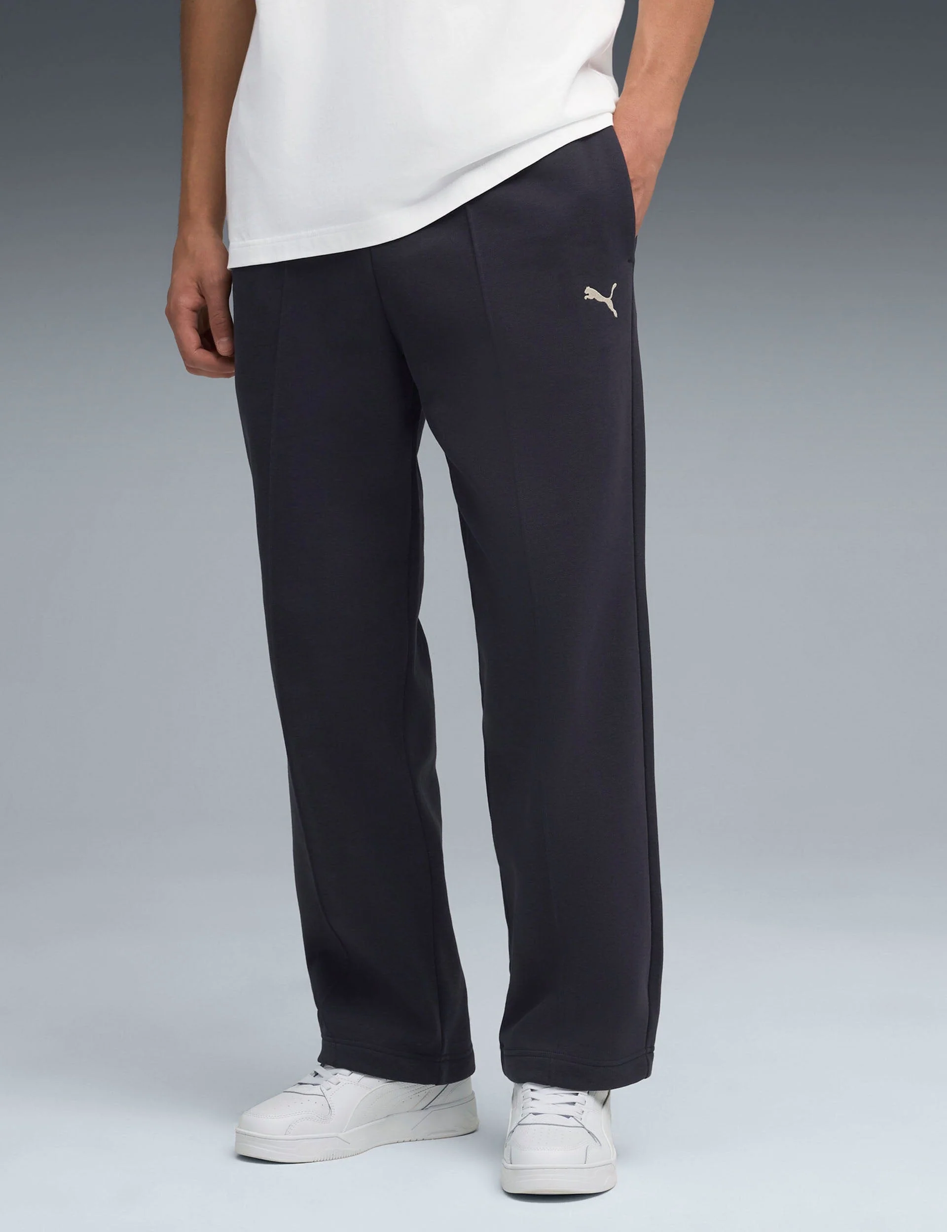 Puma Classics Relaxed Pinnacle Pintuck Sweatpants - New Navy