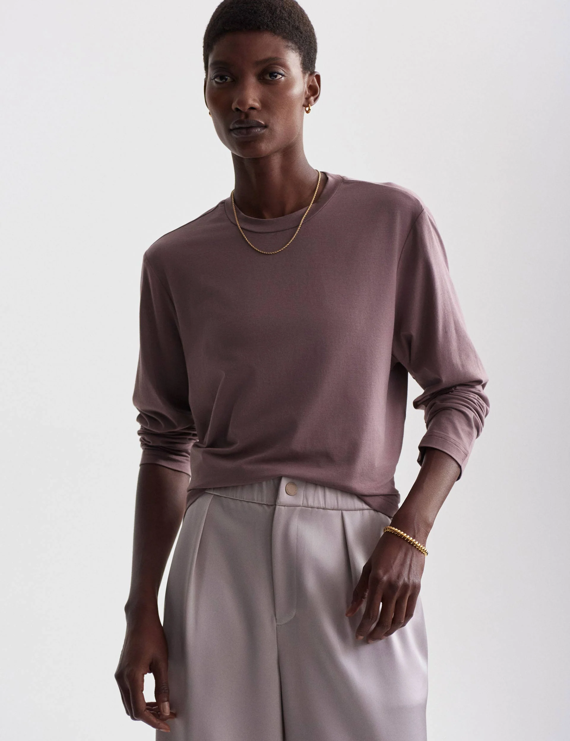 Leah Long Sleeve Boyfriend Tee - Deep Taupe