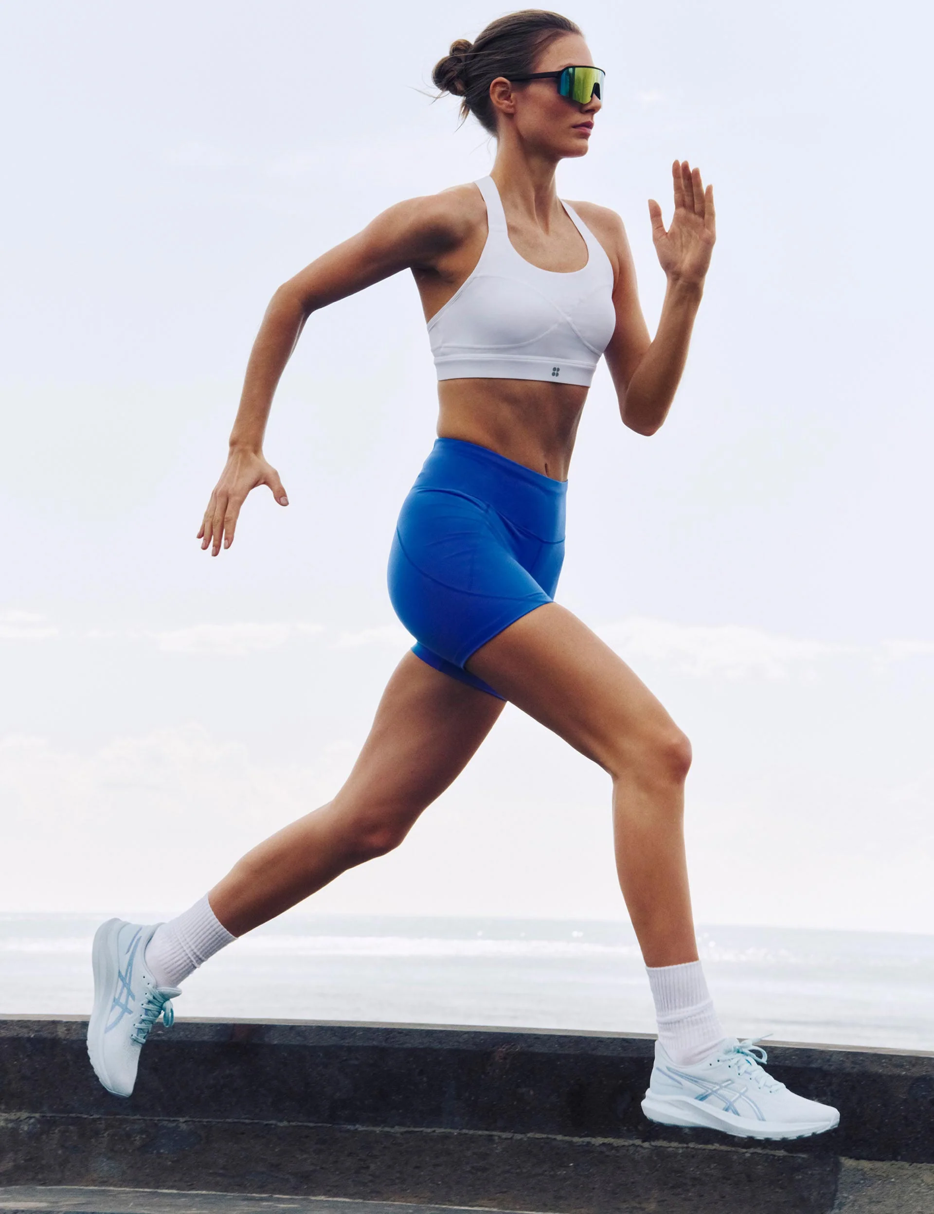 Power Medium Support Sports Bra - White