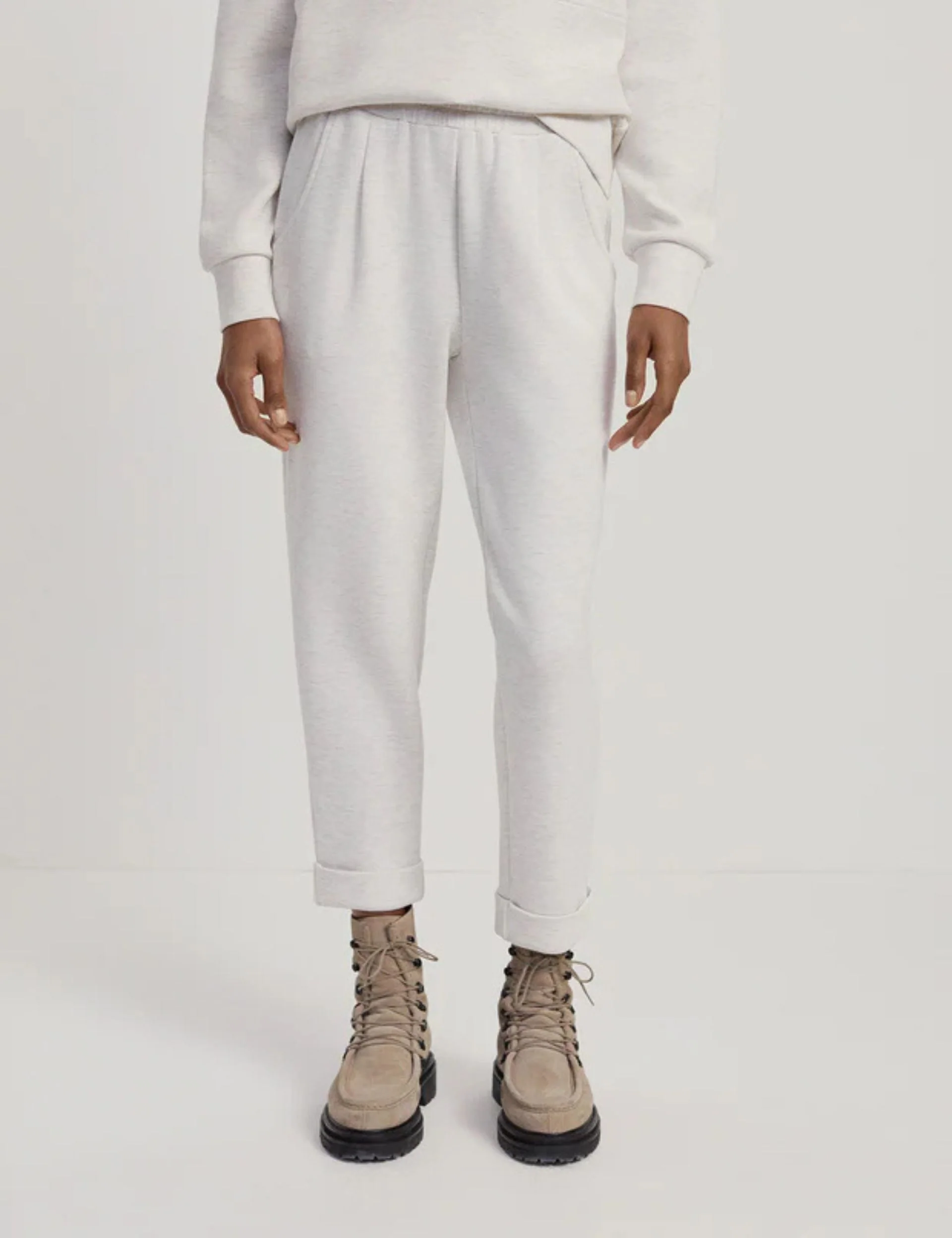 The Rolled Cuff Pant 25