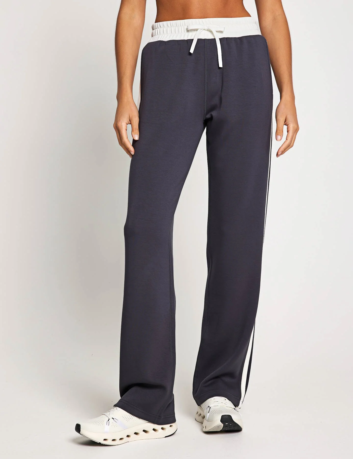 Nikki Wide Leg Jogger - Charcoal