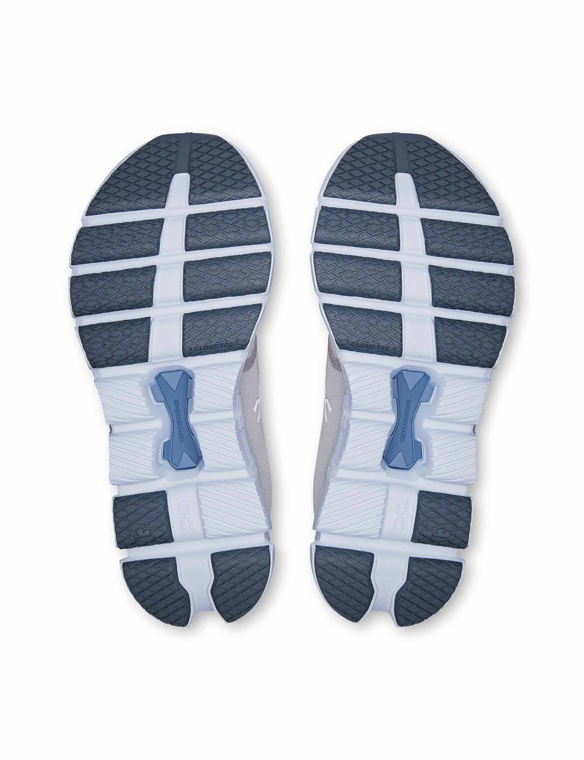 Cloud X 4 - Silver/Chambray