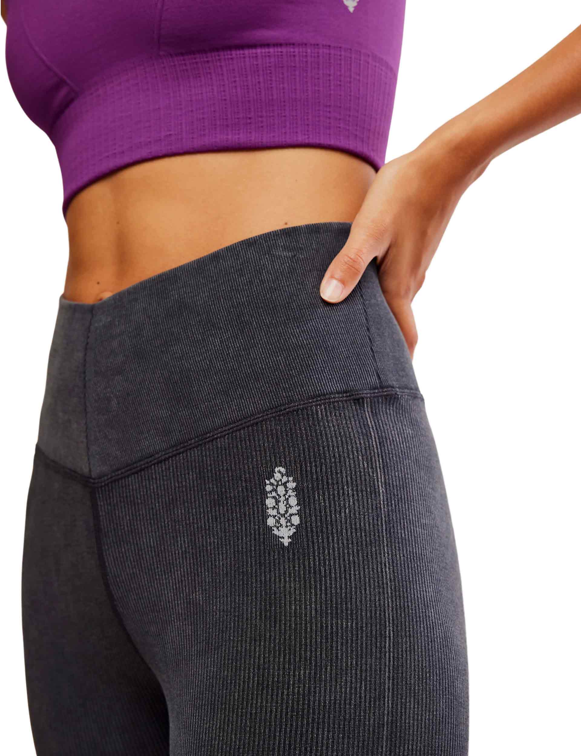 Go To Smooth Flare - Washed Black