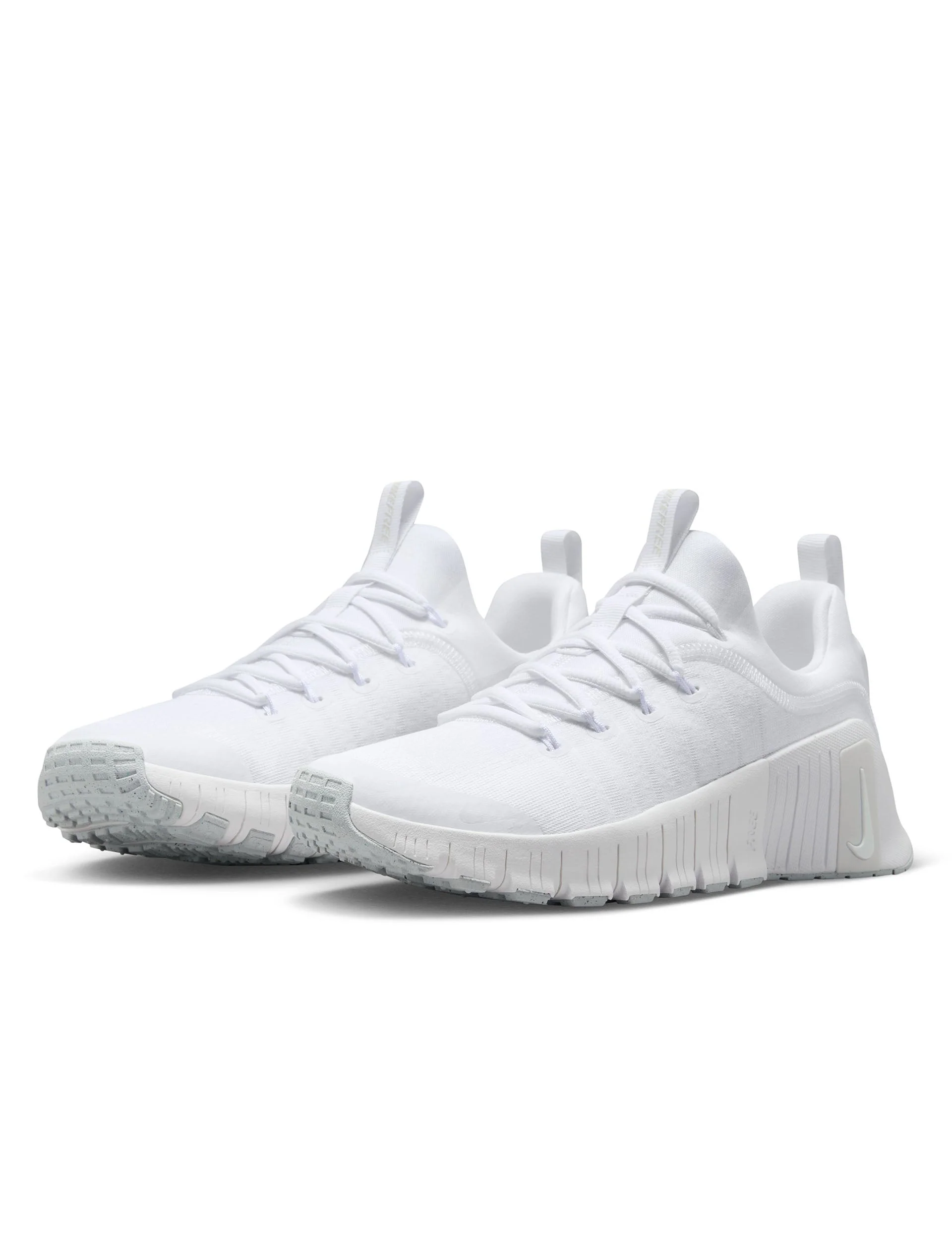 Free Metcon 6 Shoes - White/Platinum Tint