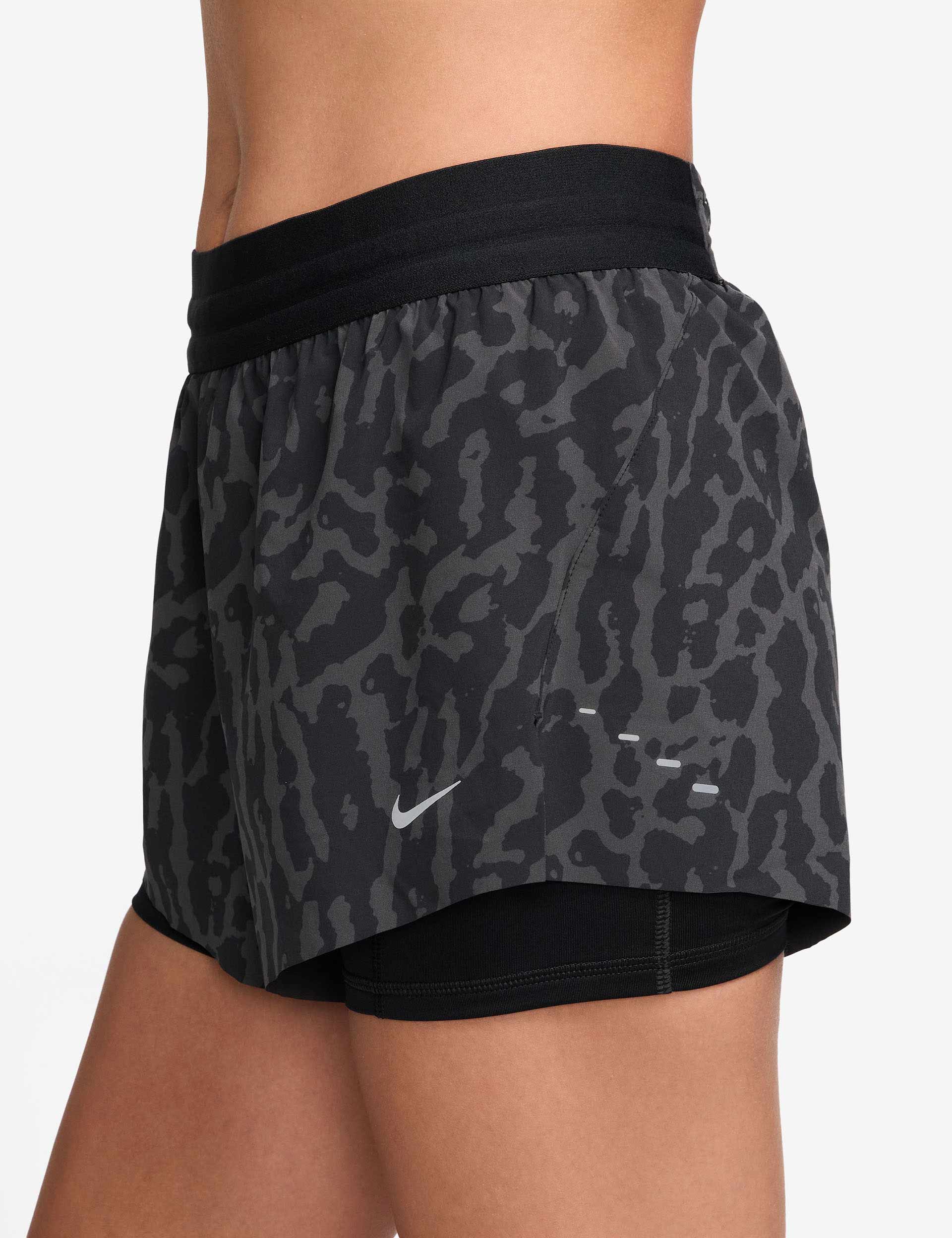 Swift Dri-FIT 2-in-1 Printed Running Shorts - Black/Reflective Silver