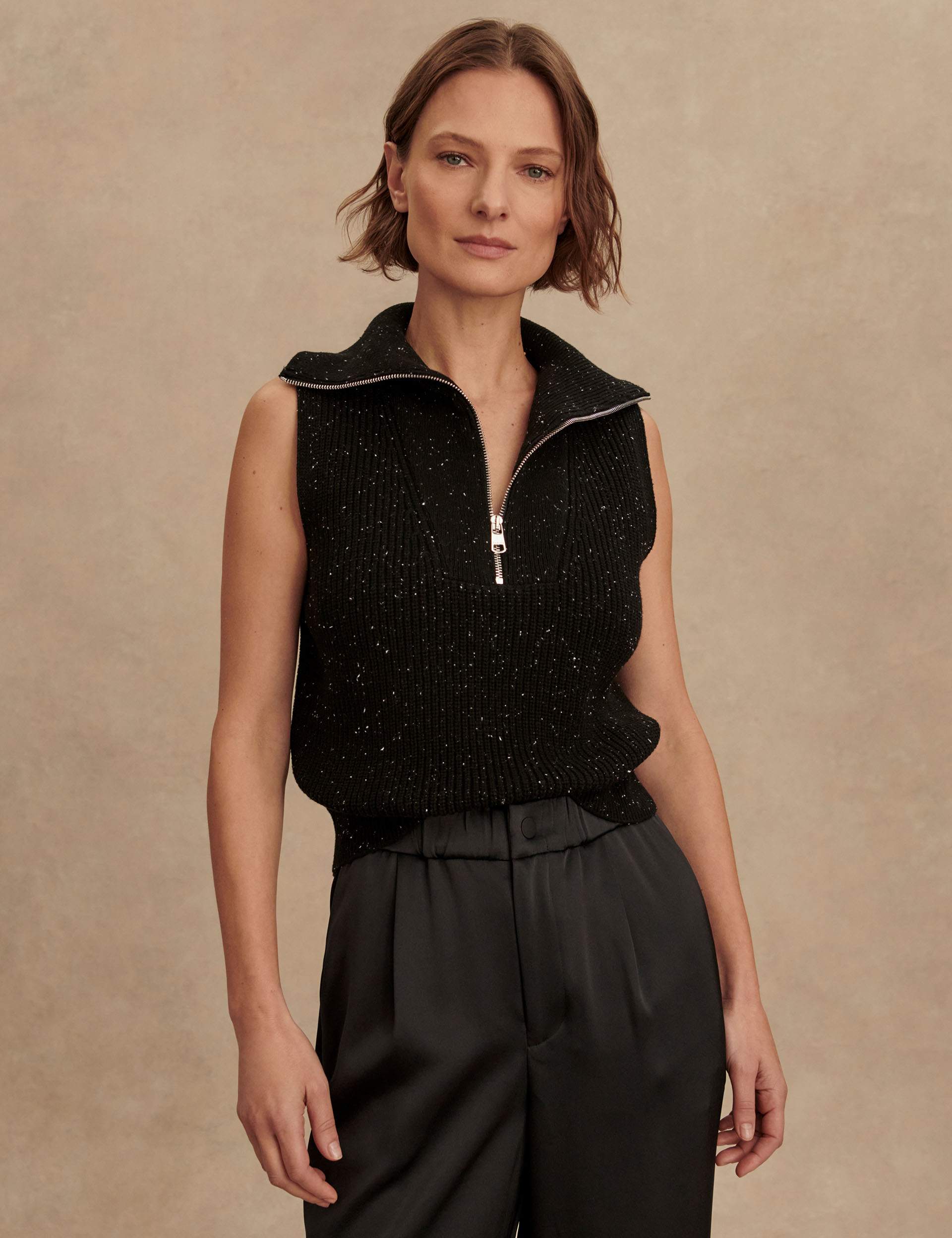Hally Half-Zip Rib Vest - Black Fleck