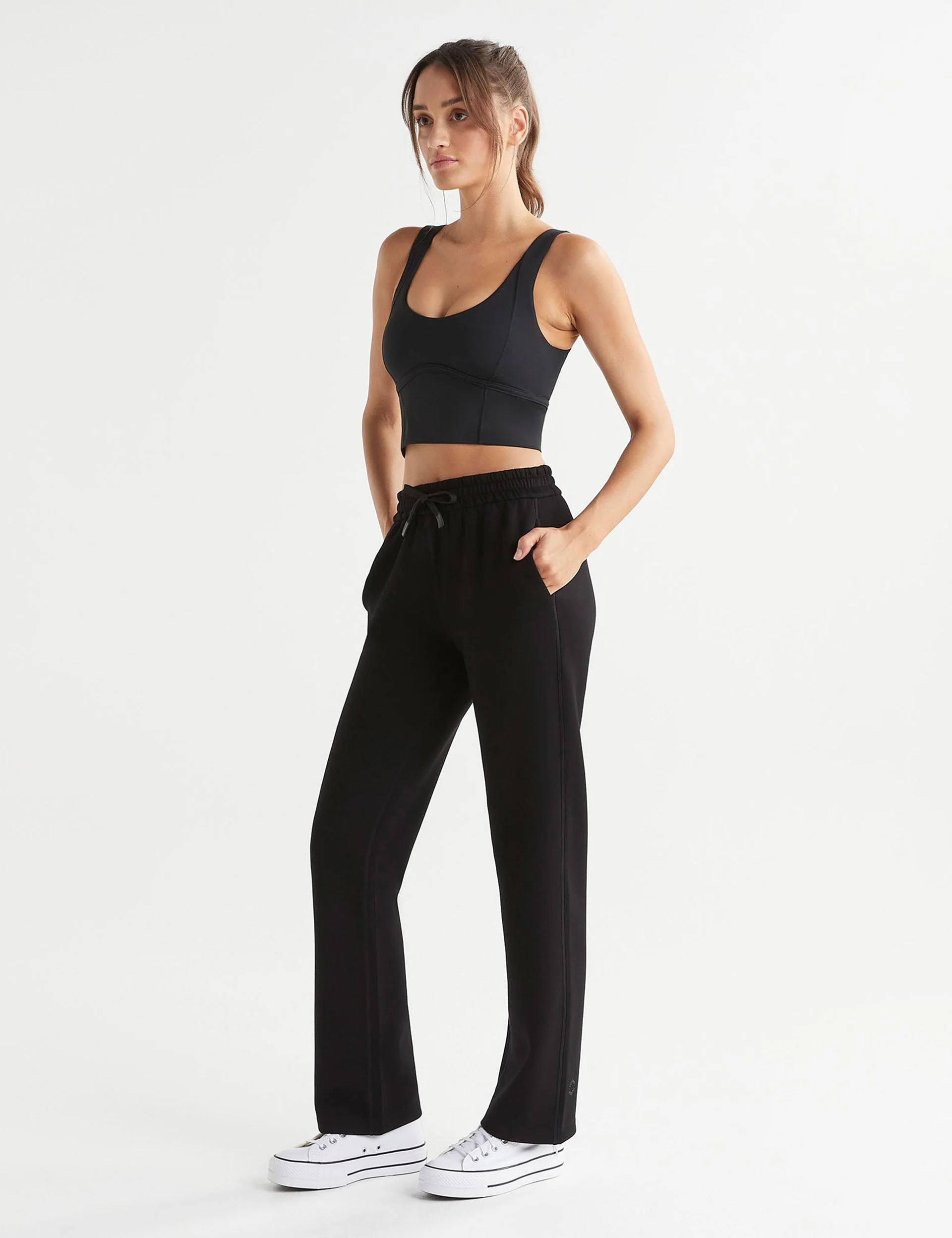 Aimie Relaxed Fit Jogger - Black