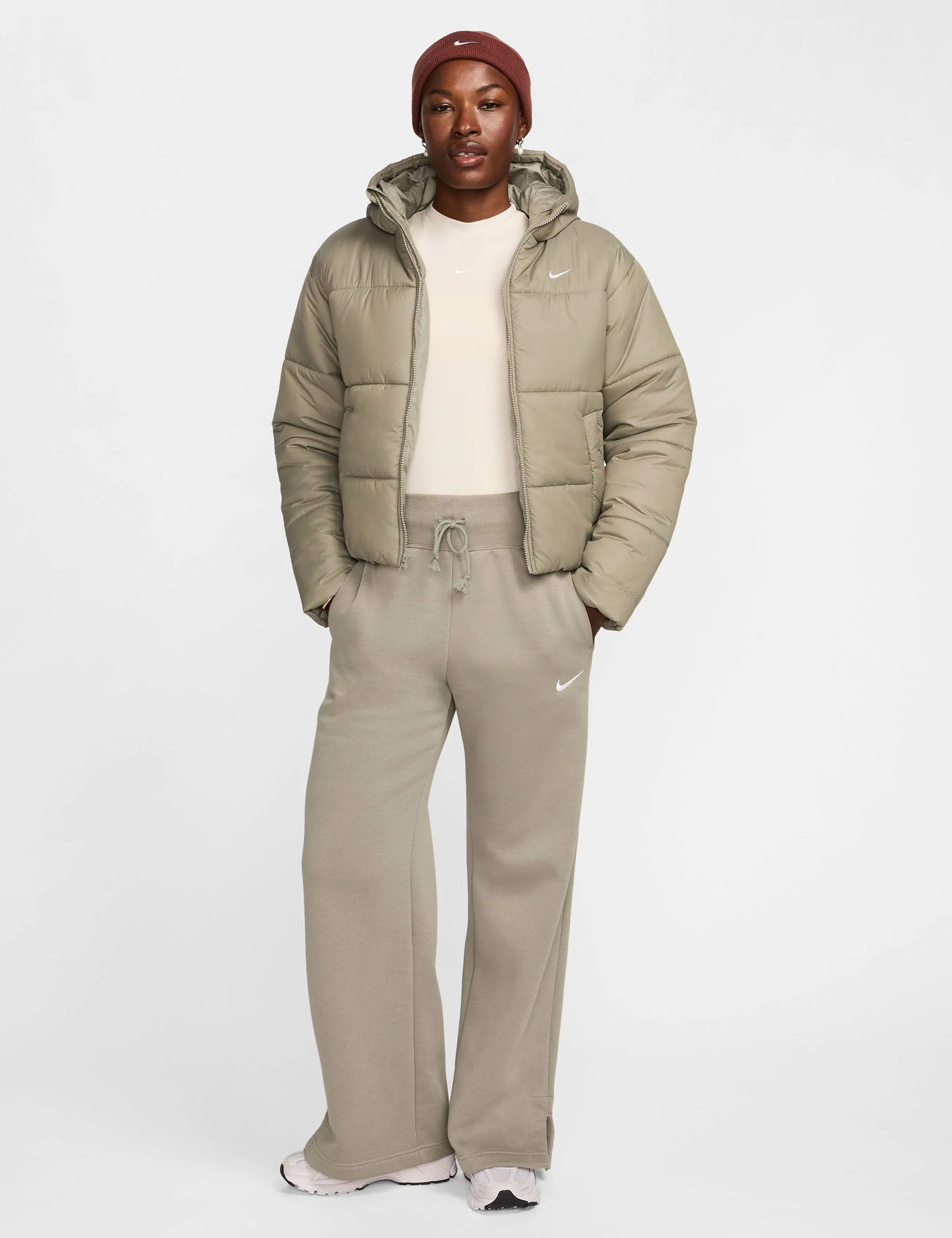 Sportswear Classic Puffer Therma-Fit Hooded Jacket - Light Army/White