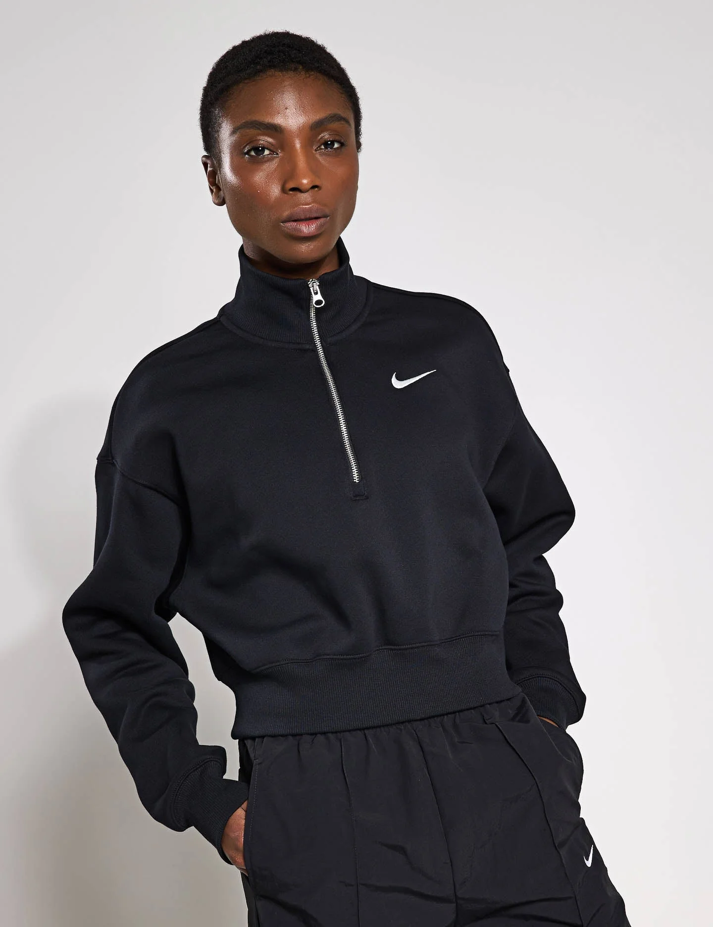 Sportswear Phoenix Fleece Cropped Sweatshirt - Black/Sail