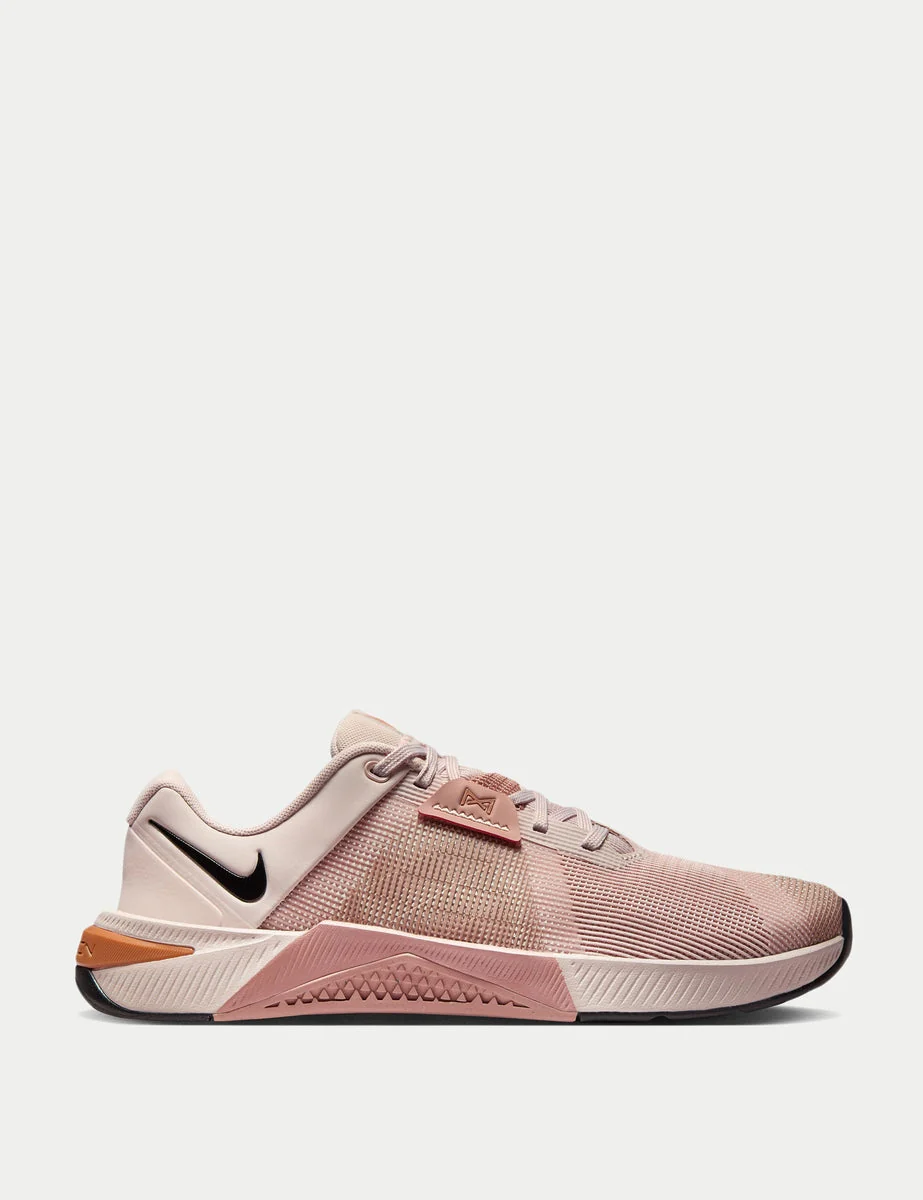 Metcon 10 Shoes - Silt Red/Particle Pink/Metallic Silver/Black