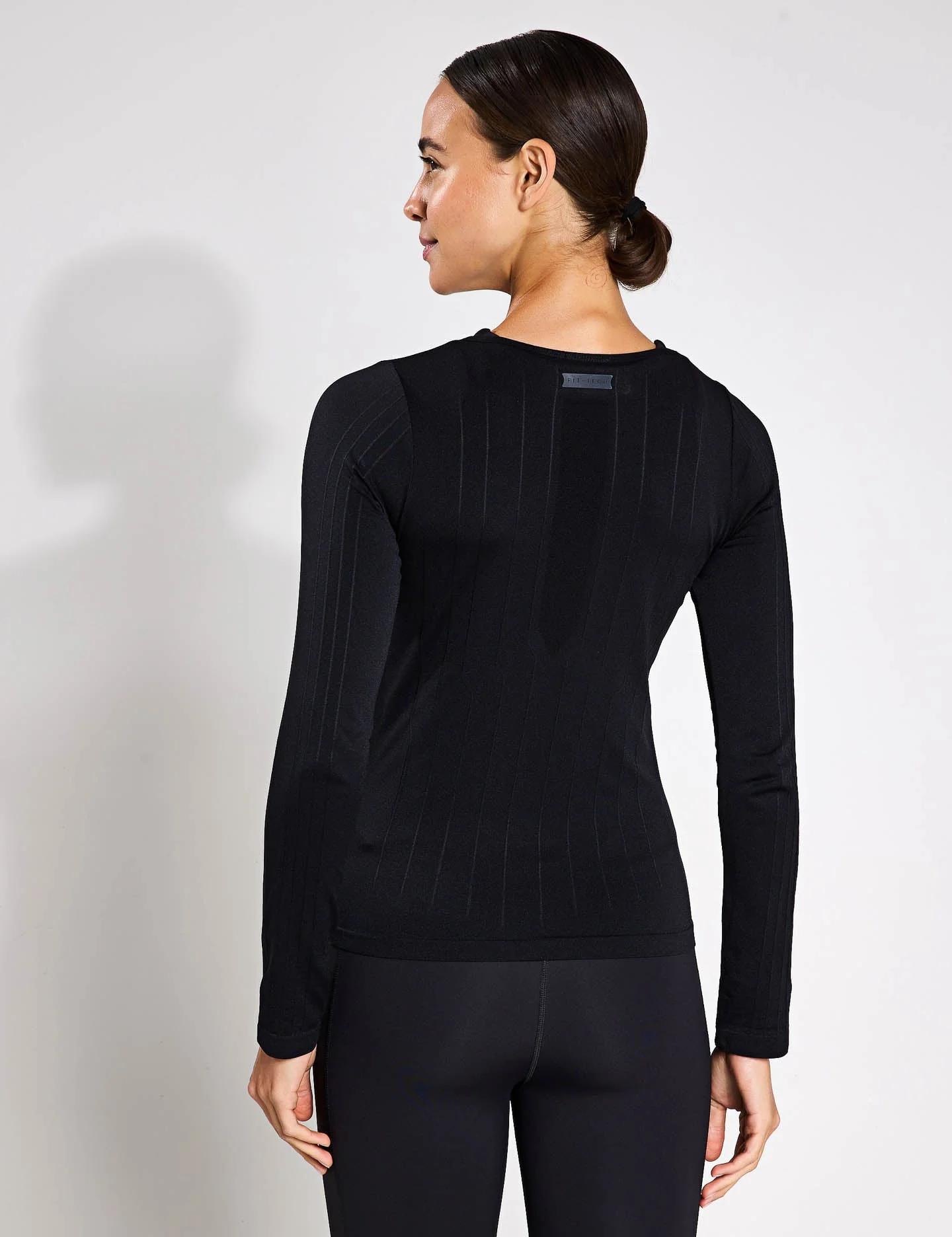 Hilma T-Shirt - Black