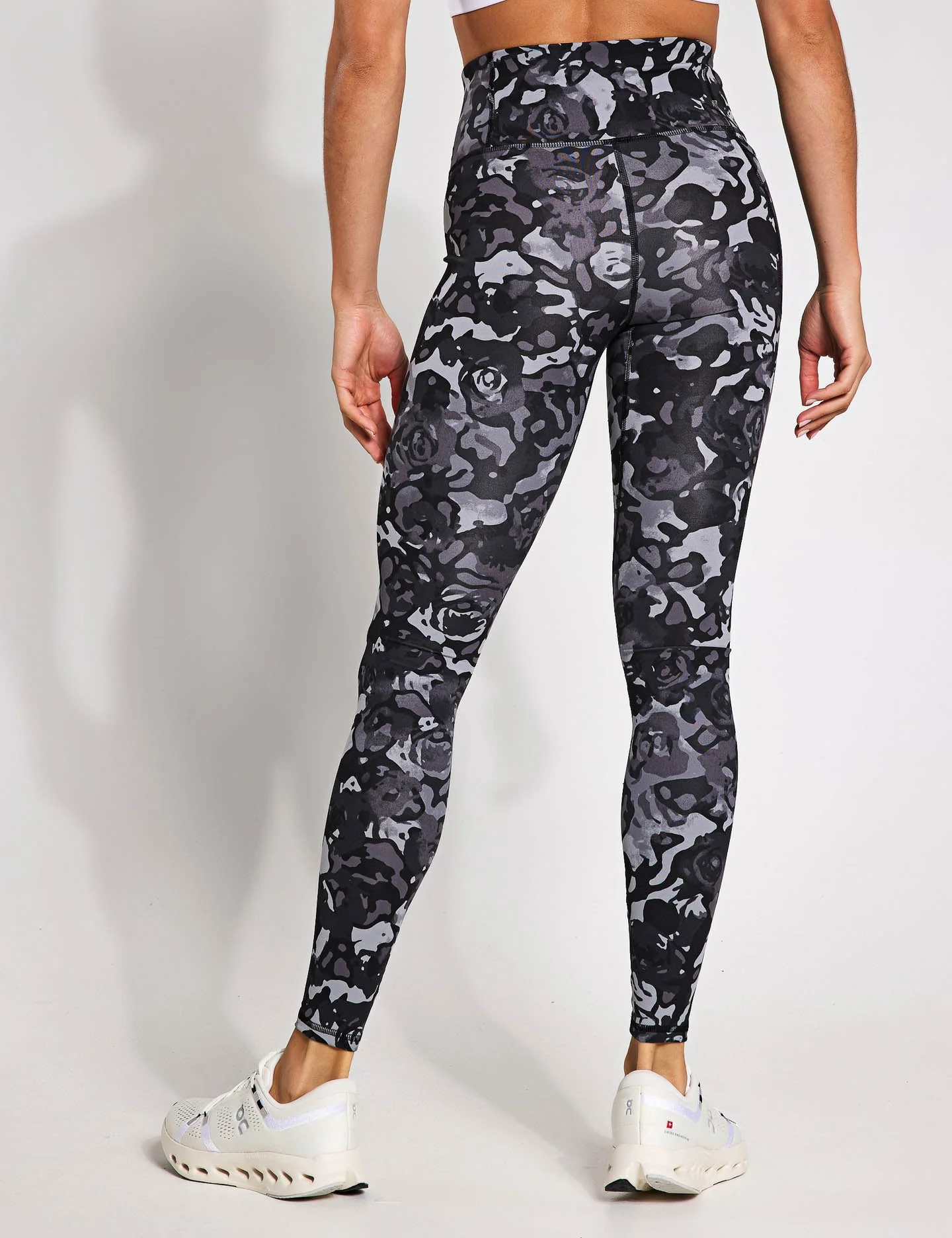 Motion Printed Leggings - Black/Titan Grey