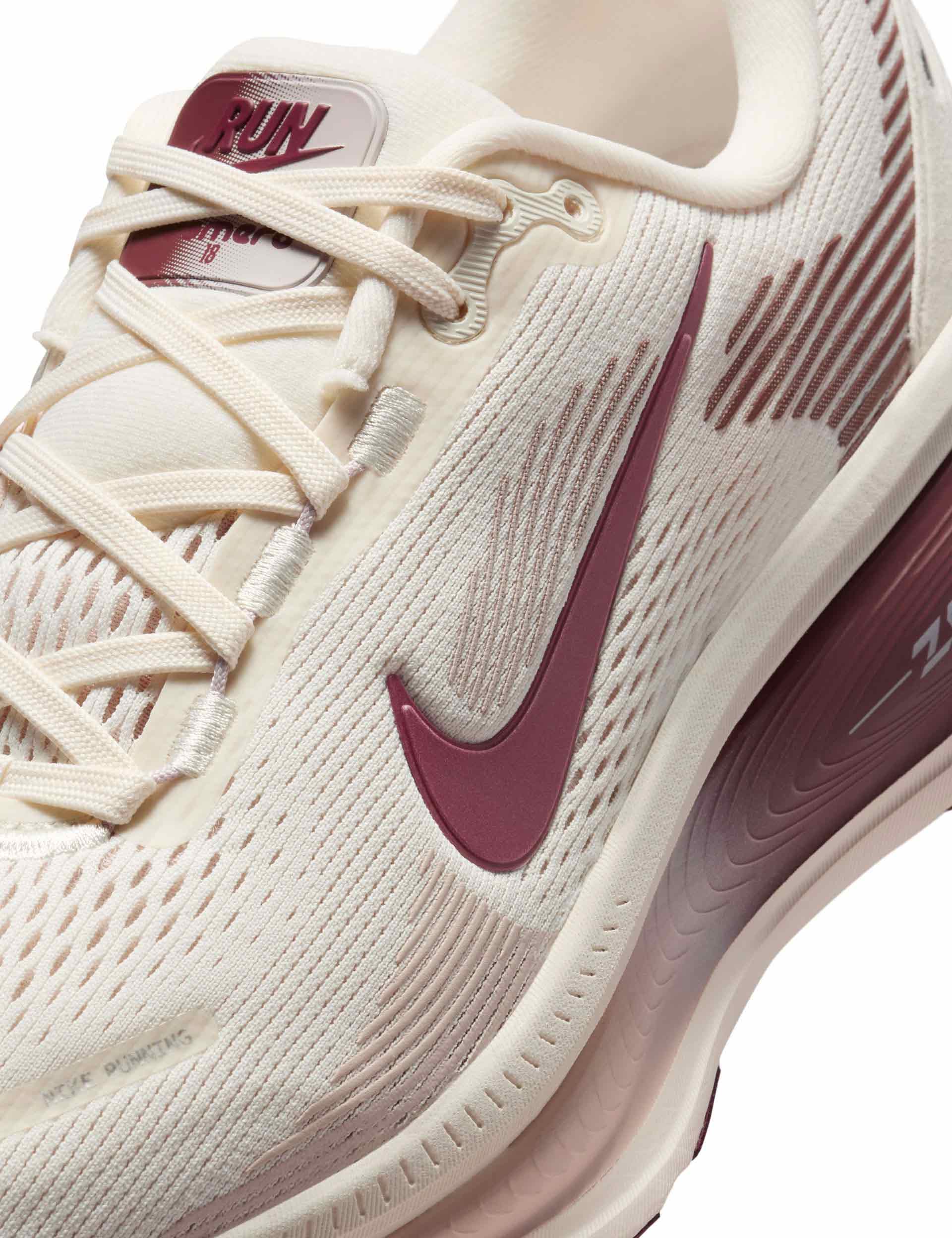 Vomero 18 Running Shoes - Pale Ivory/Dark Team Red/Red Sepia