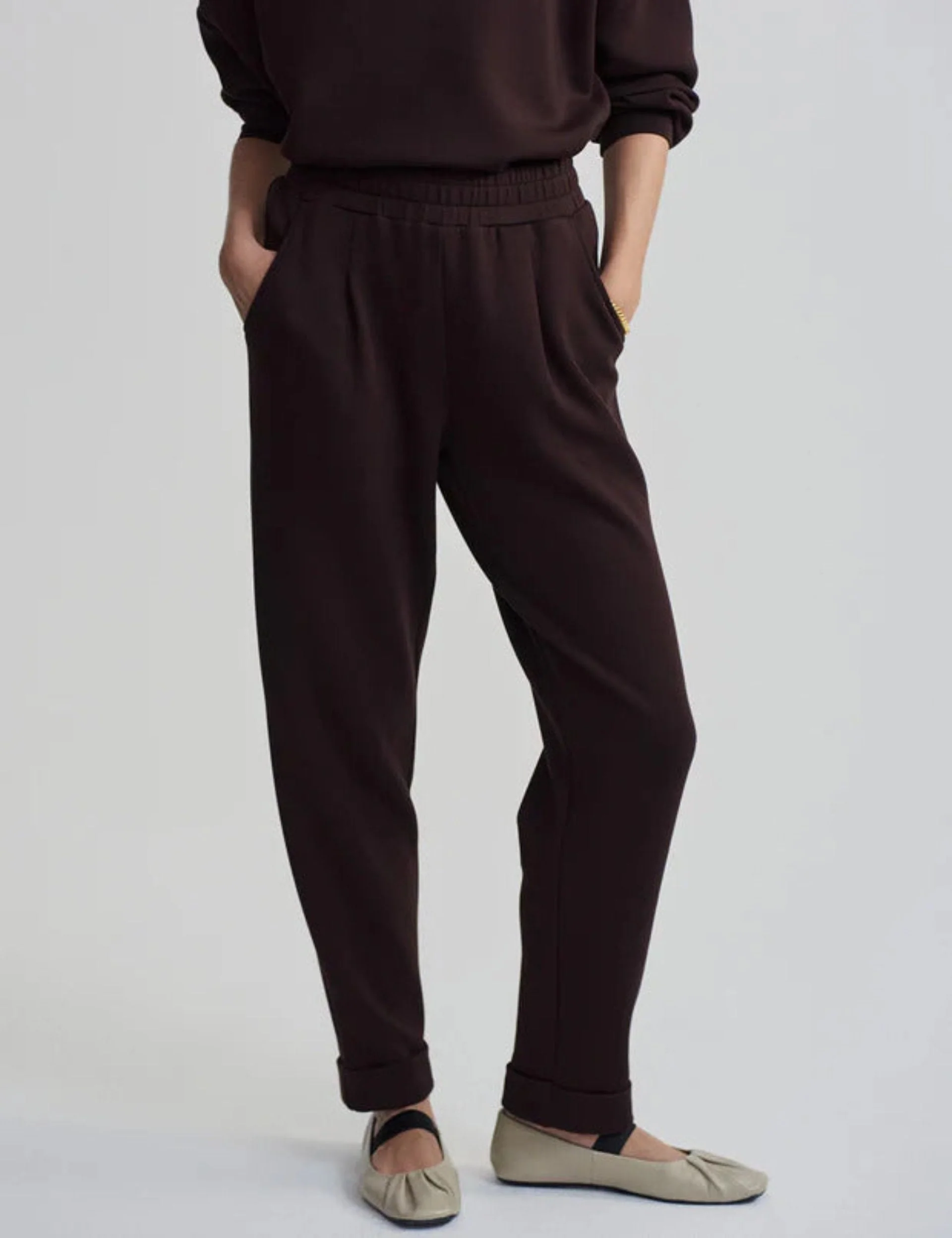 The Rolled Cuff Pant 25