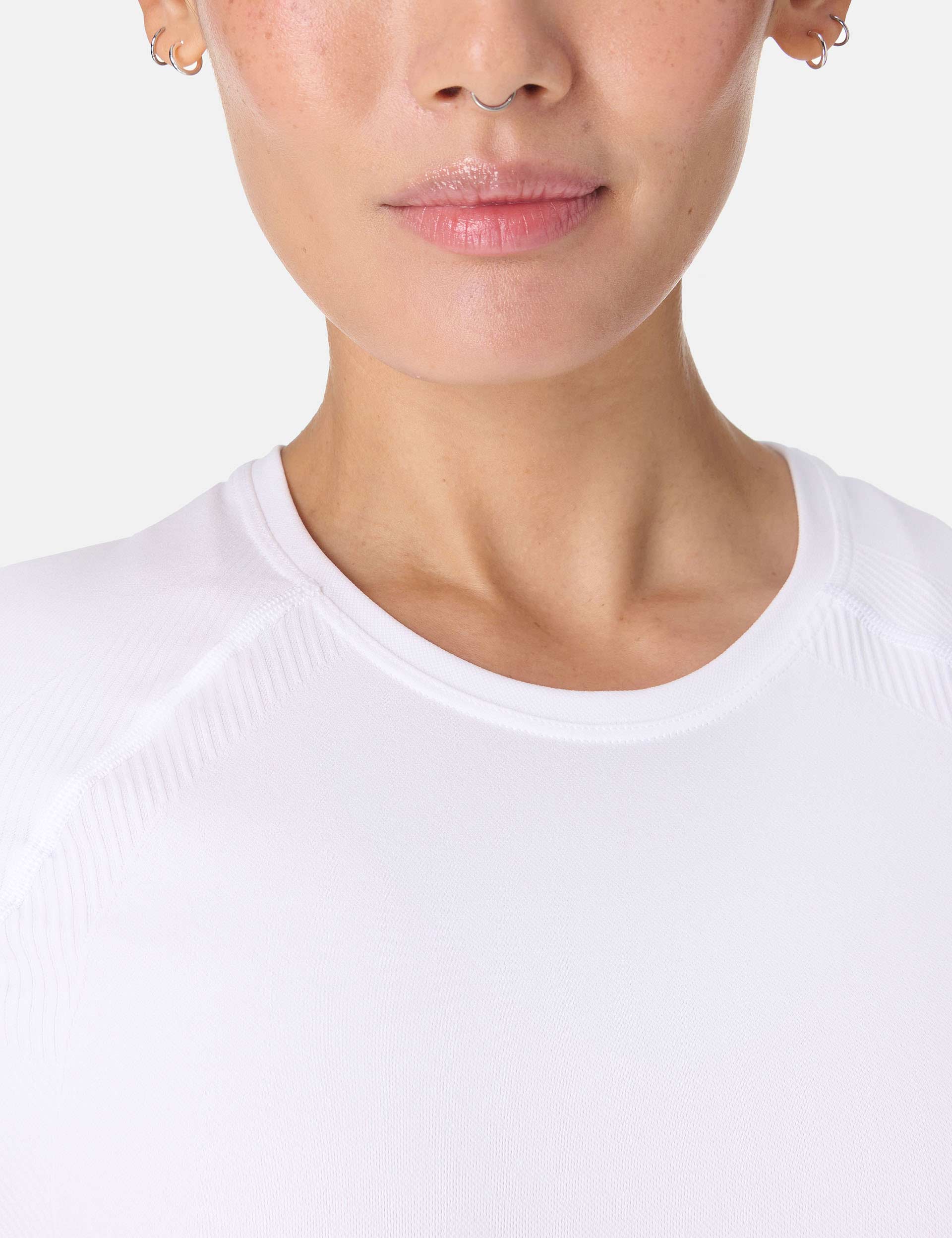Athlete Crop Seamless Workout T-Shirt - White