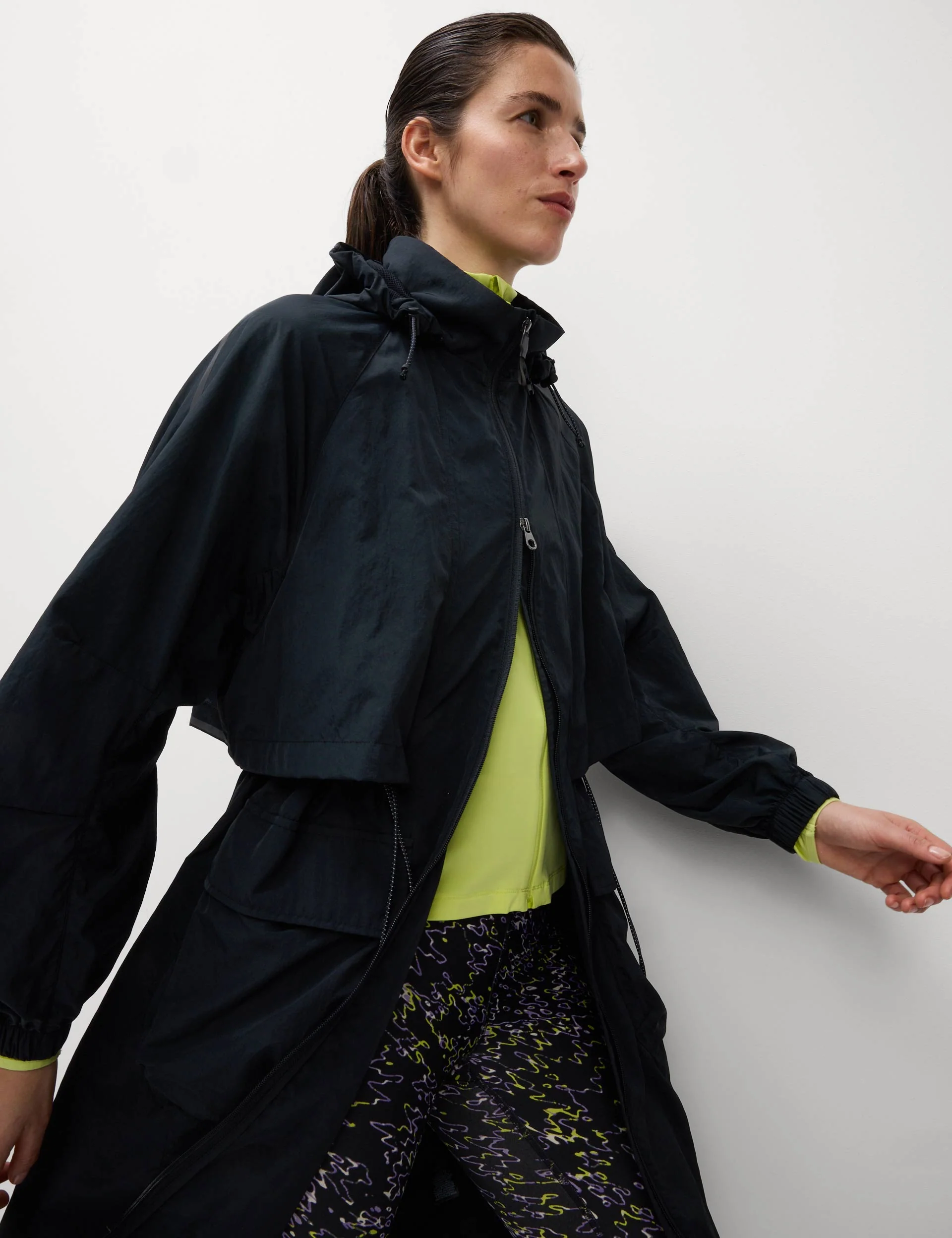 Stormwear Lightweight Packable Hooded Parka - Black