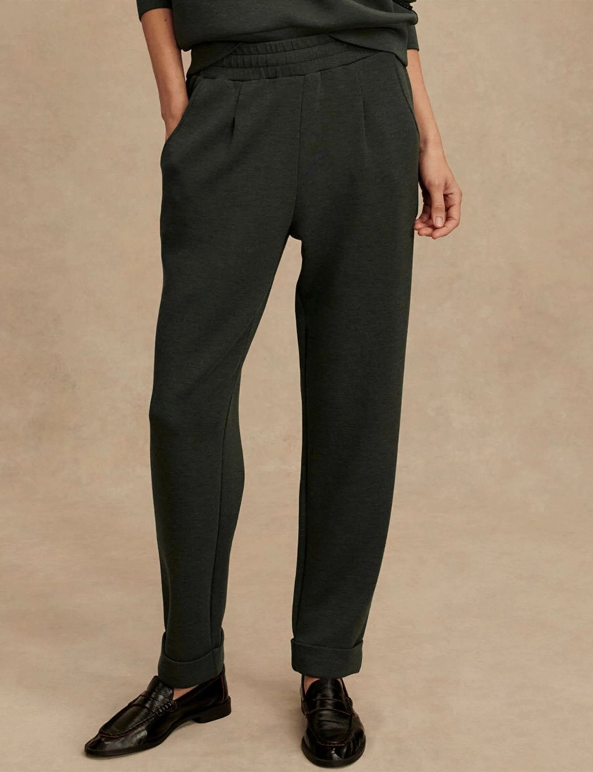 The Rolled Cuff Pant 25