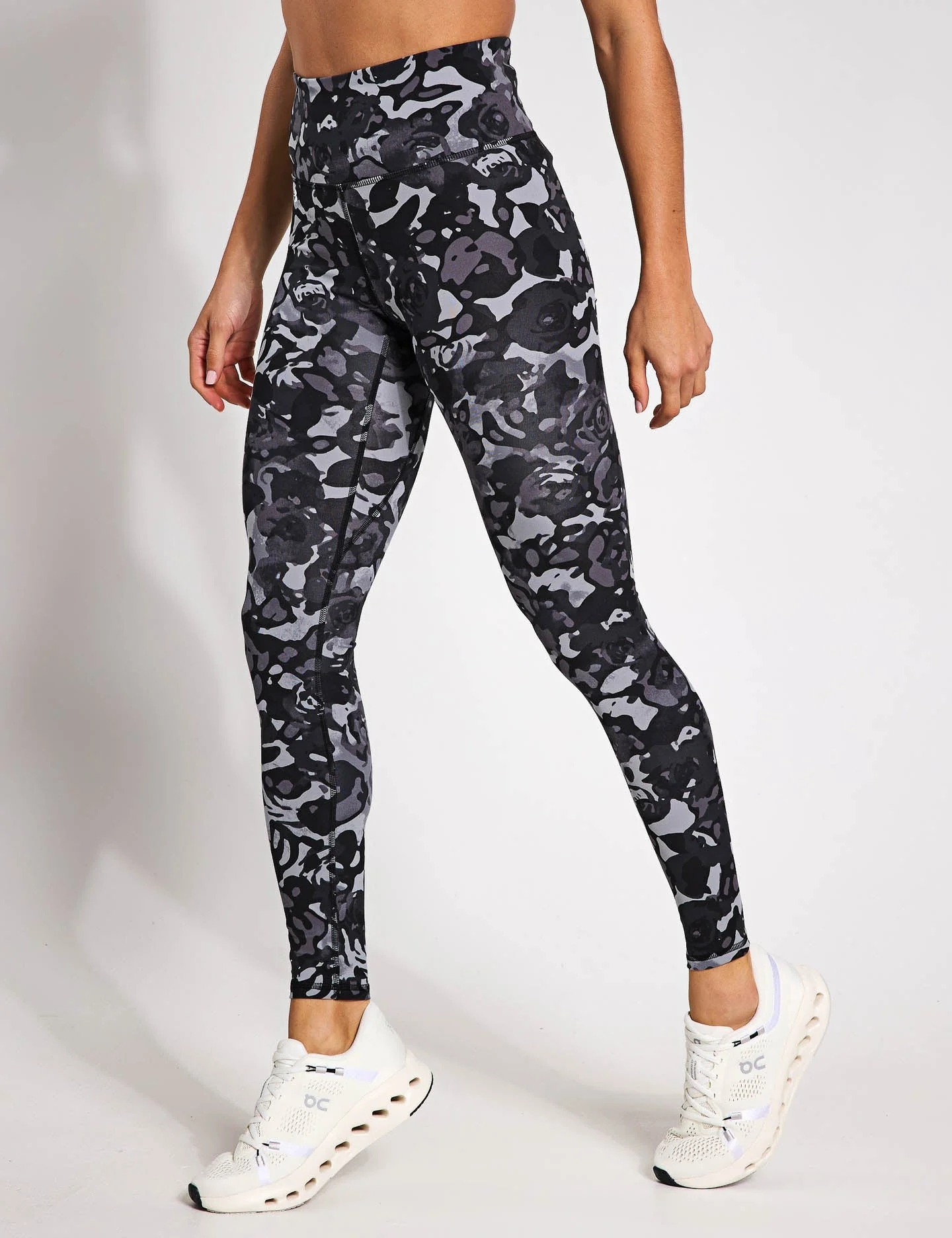 Motion Printed Leggings - Black/Titan Grey